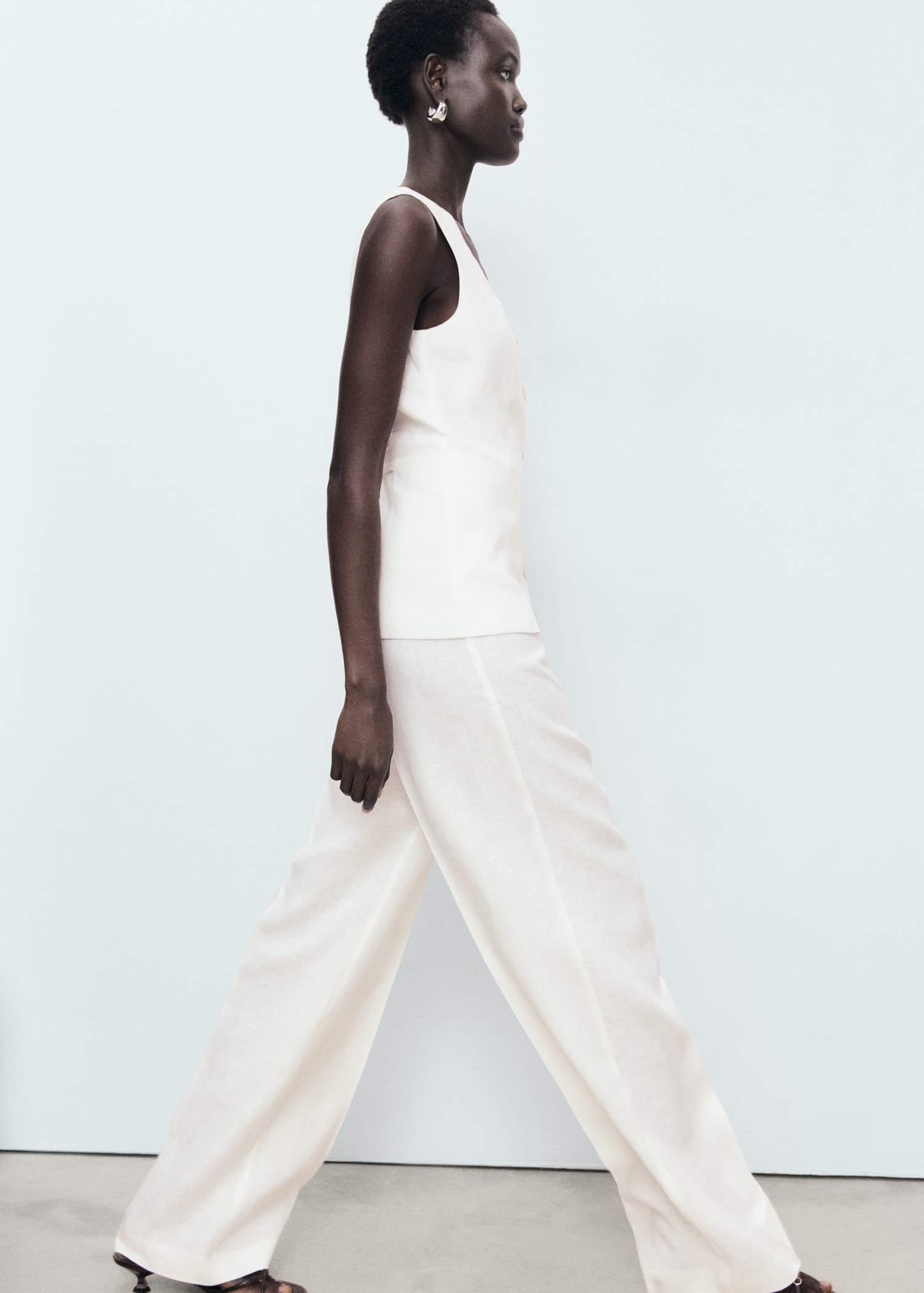 Combinaison en lin style tailleur - Détail de l'article 2