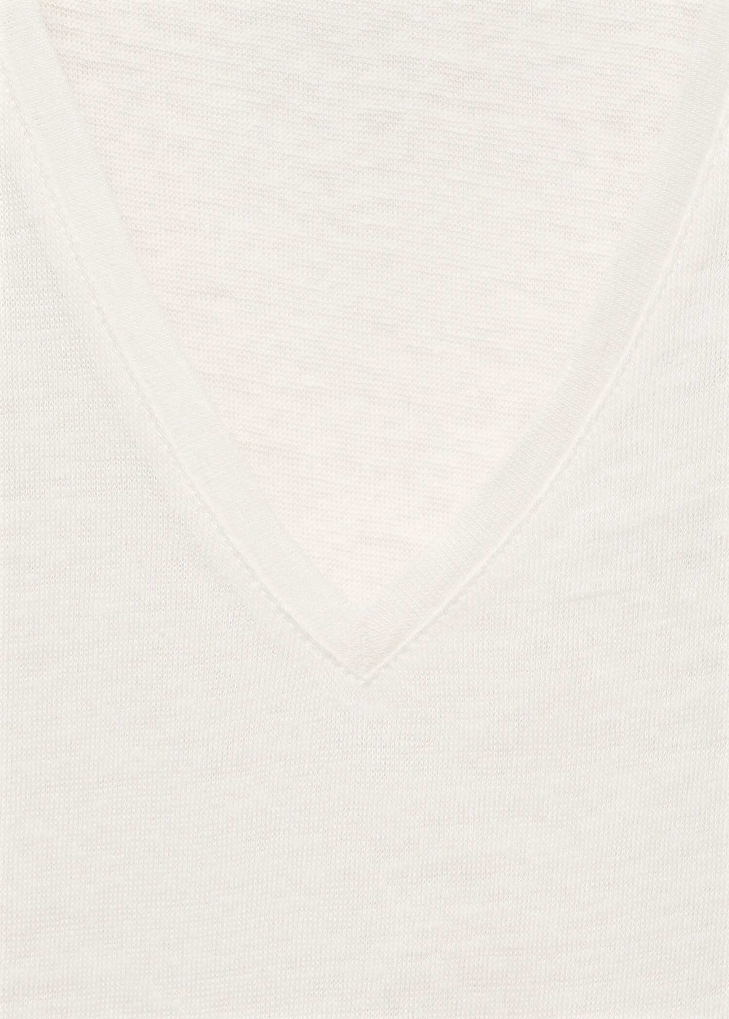 Camiseta lino cuello pico - Detalle del artículo 8