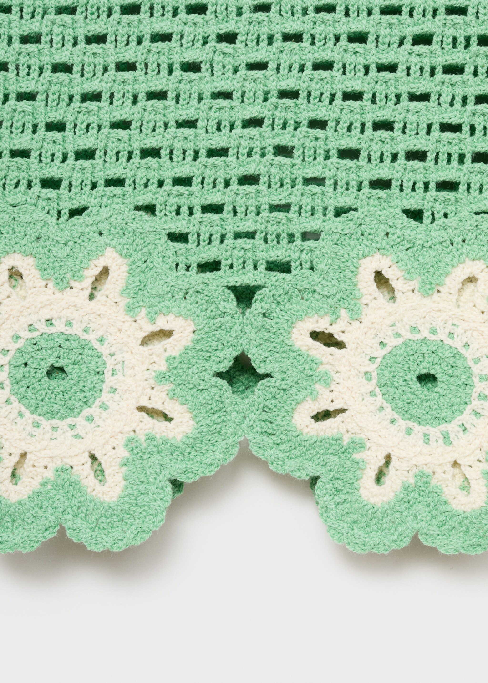 Top crochet terminaciones florales - Detalle del artículo 0