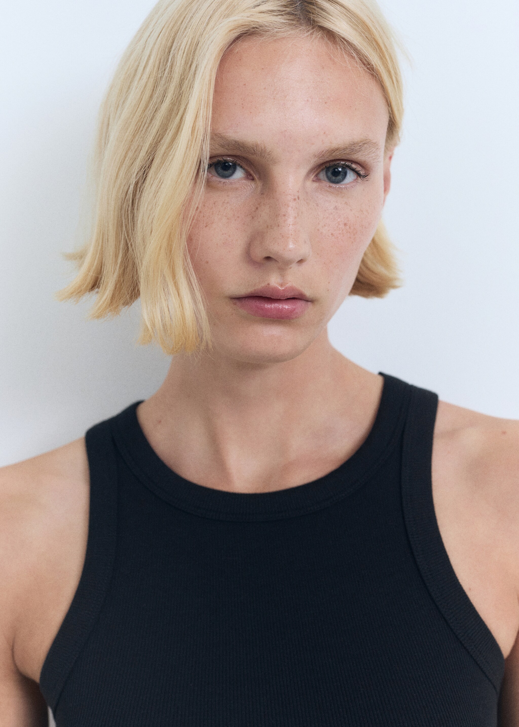 Ribbed cotton-blend top - Details of the article 1