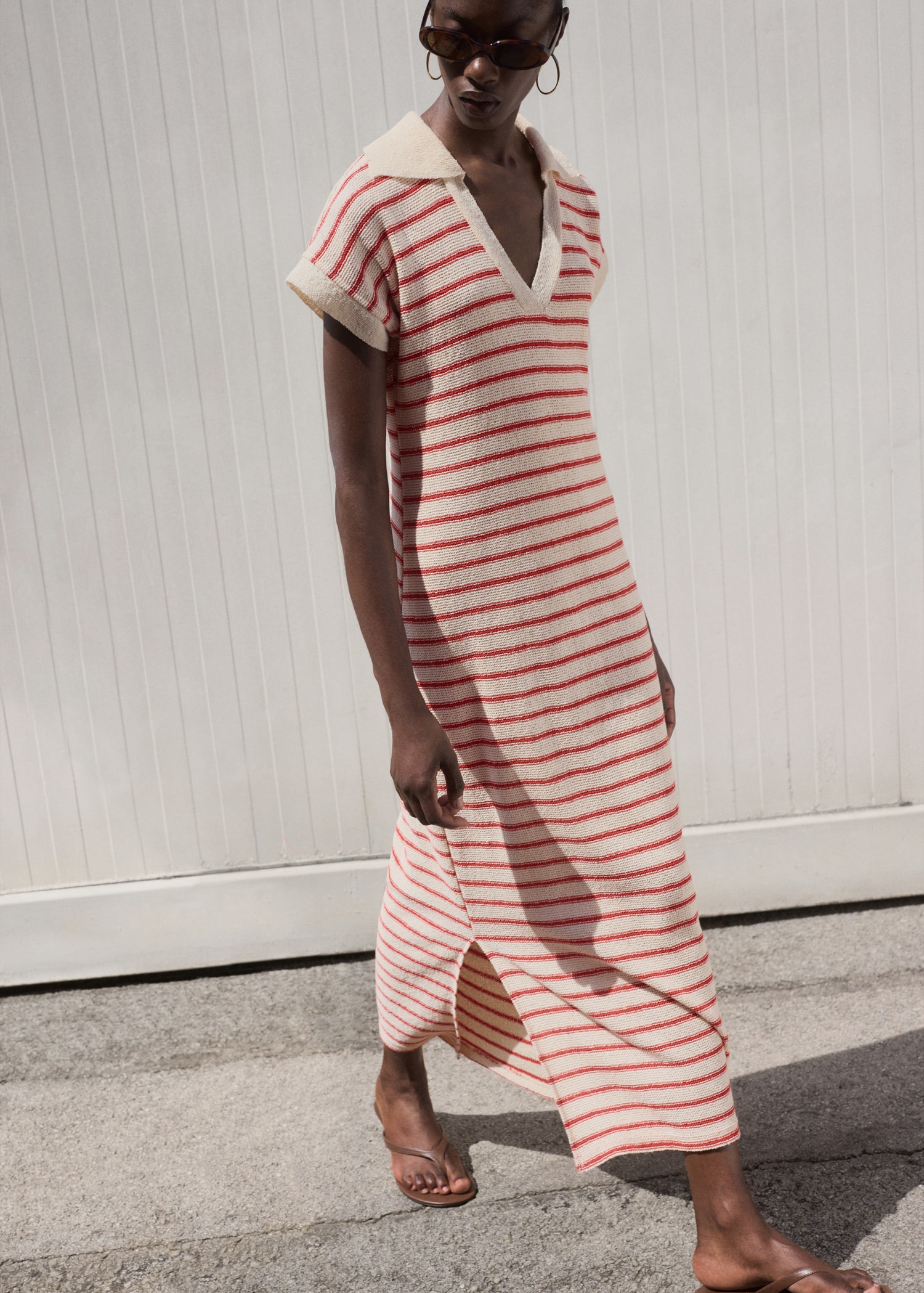 Long striped knitted dress - Details of the article 2