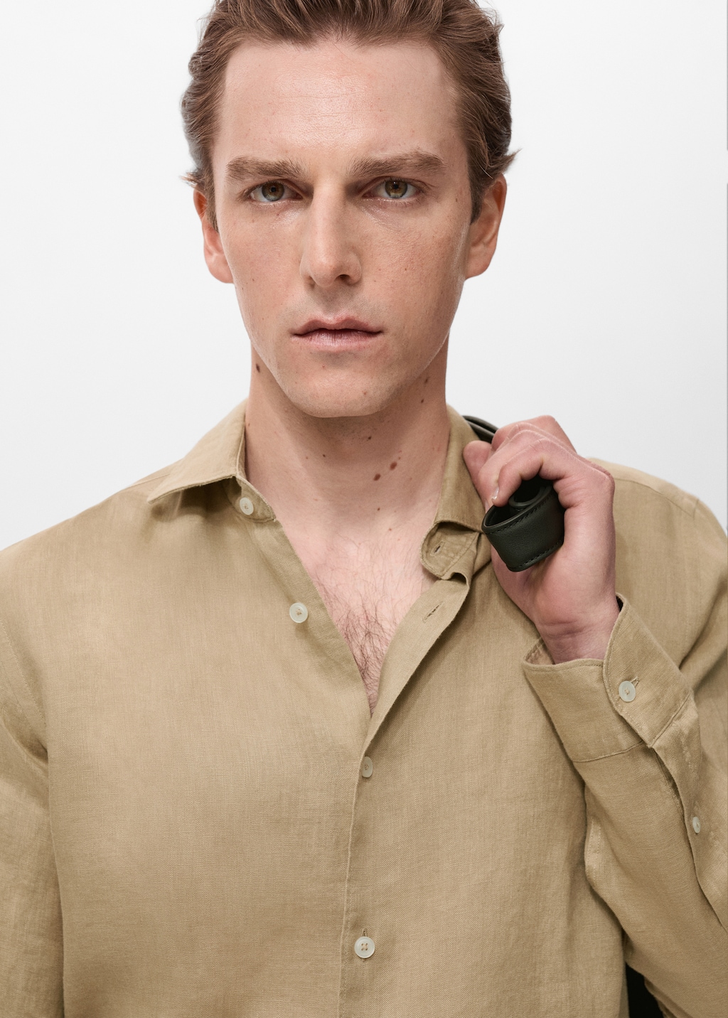 100% linen slim-fit shirt