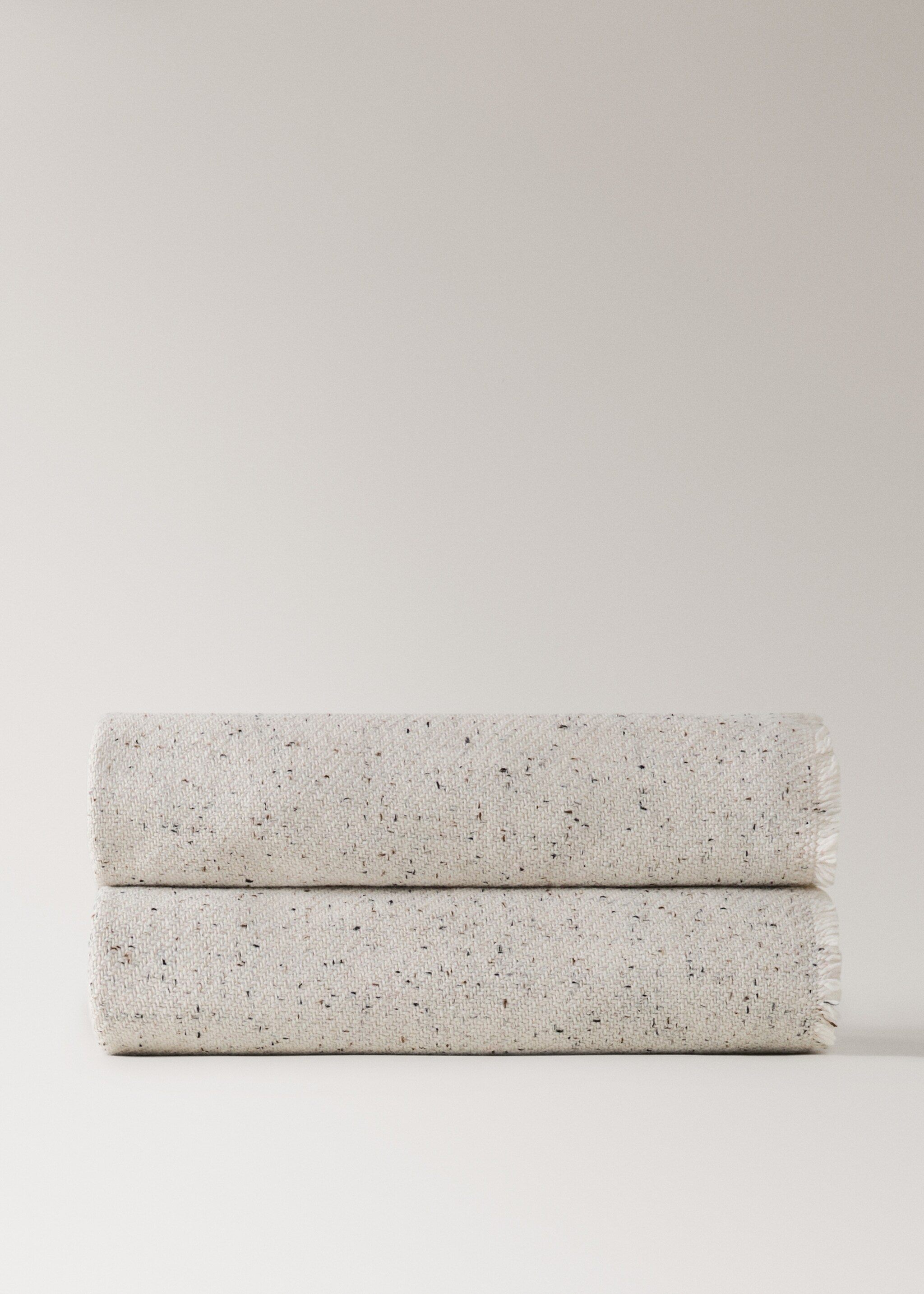 Melange knit blanket - Article without model, Sand. Ref: 17041270-00.