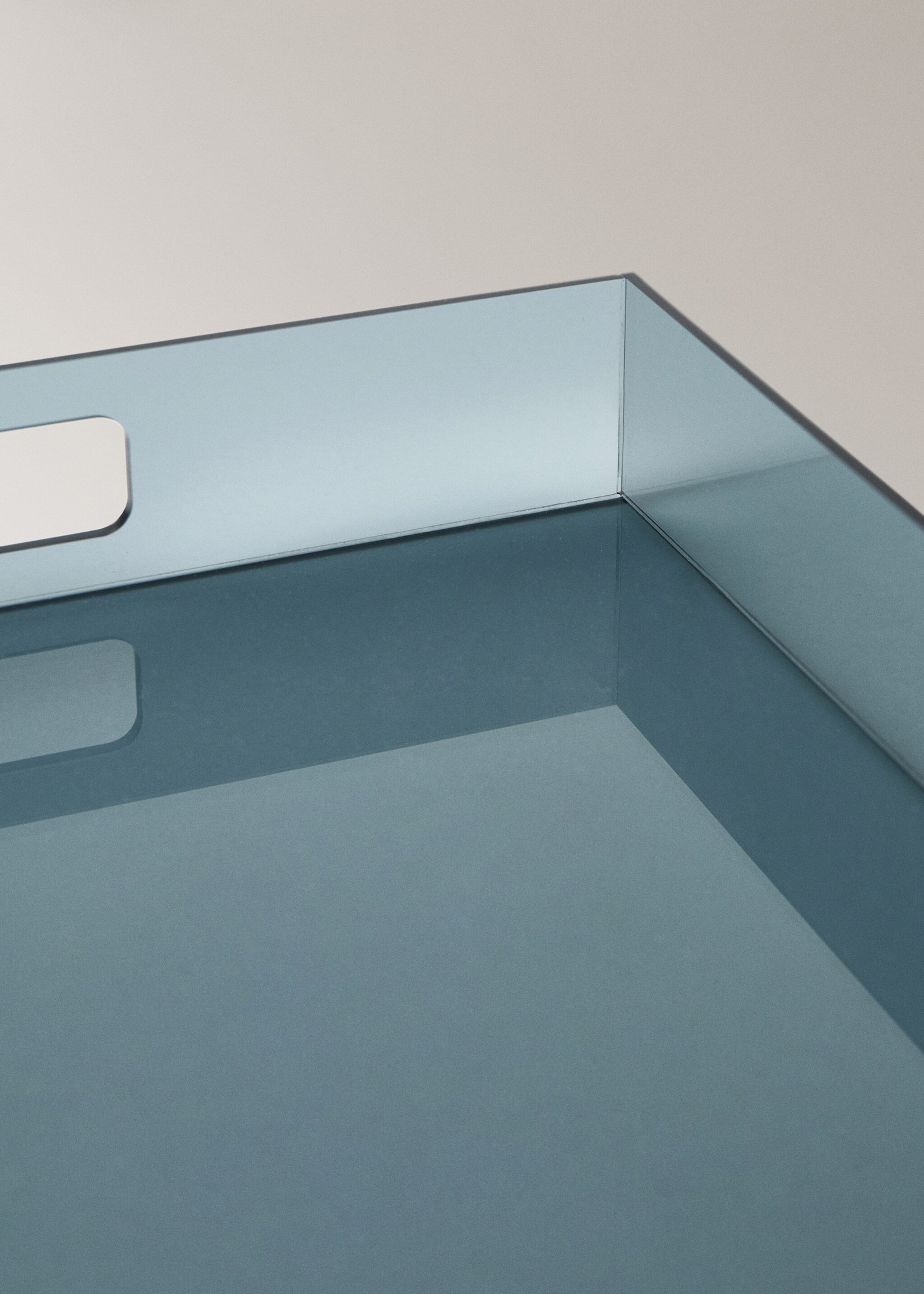 Medium rectangular acrylic tray - Details of the article 2, Black. Ref: 17041280-00.