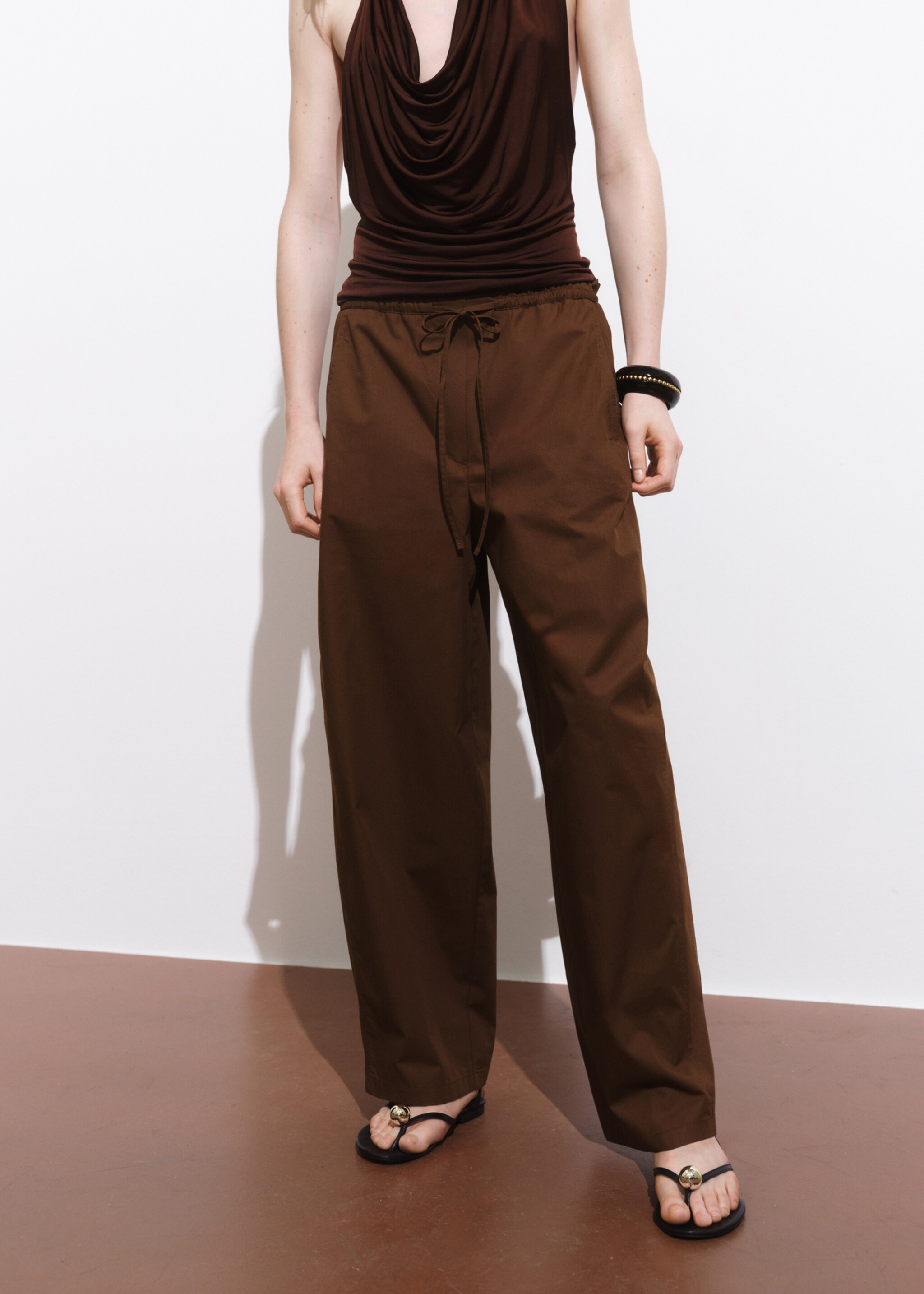 Pantalon paper bag coton - Plan moyen