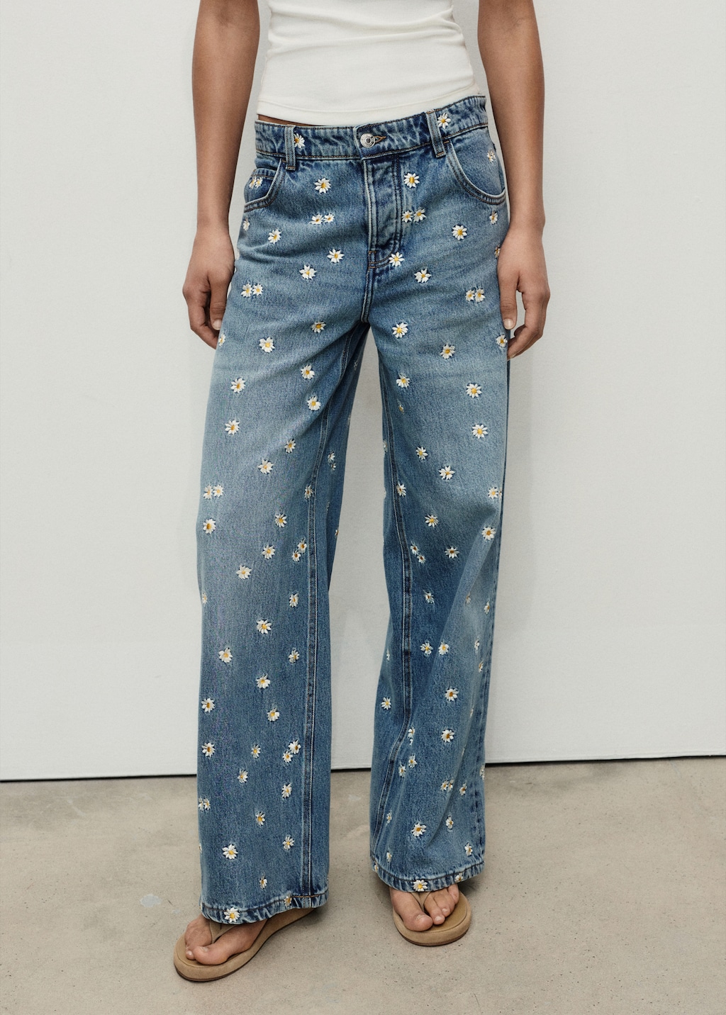 Flower-embroidered wide leg jeans - Women | MANGO USA