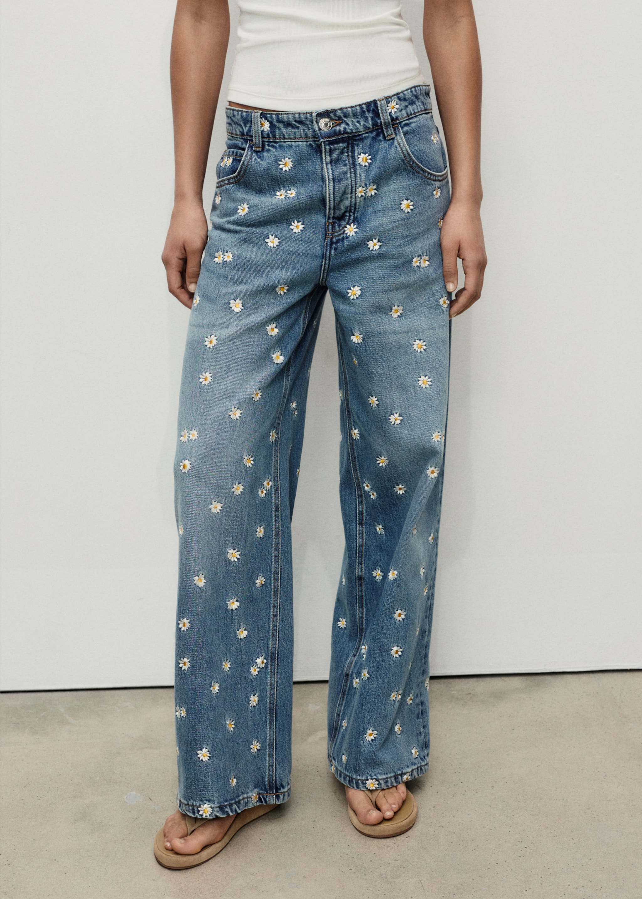 Flower-embroidered wide-leg jeans - Medium plane