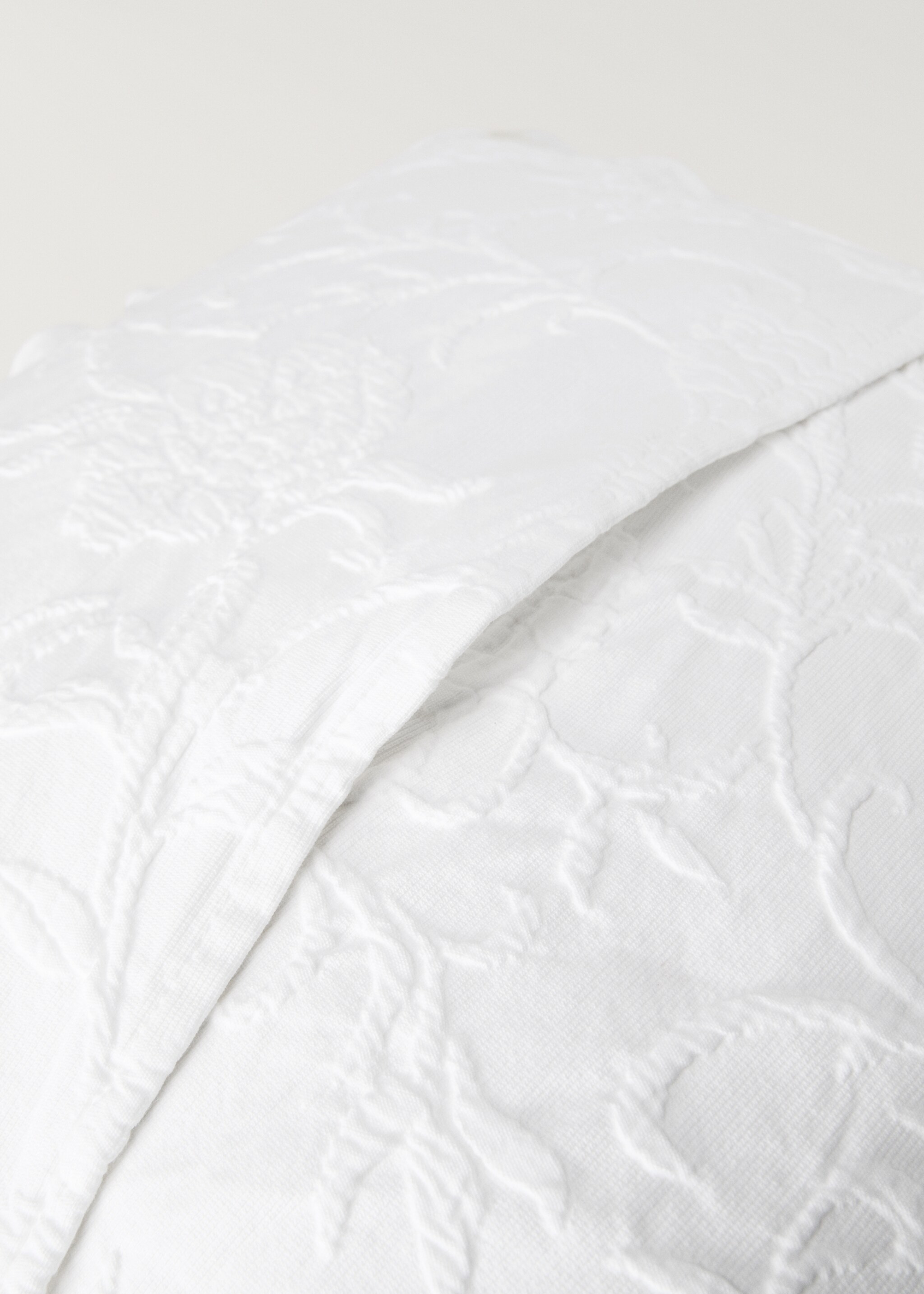 Jacquard cotton floral pillowcase 50x50 cm - Details of the article 3, White. Ref: 17041294-00.