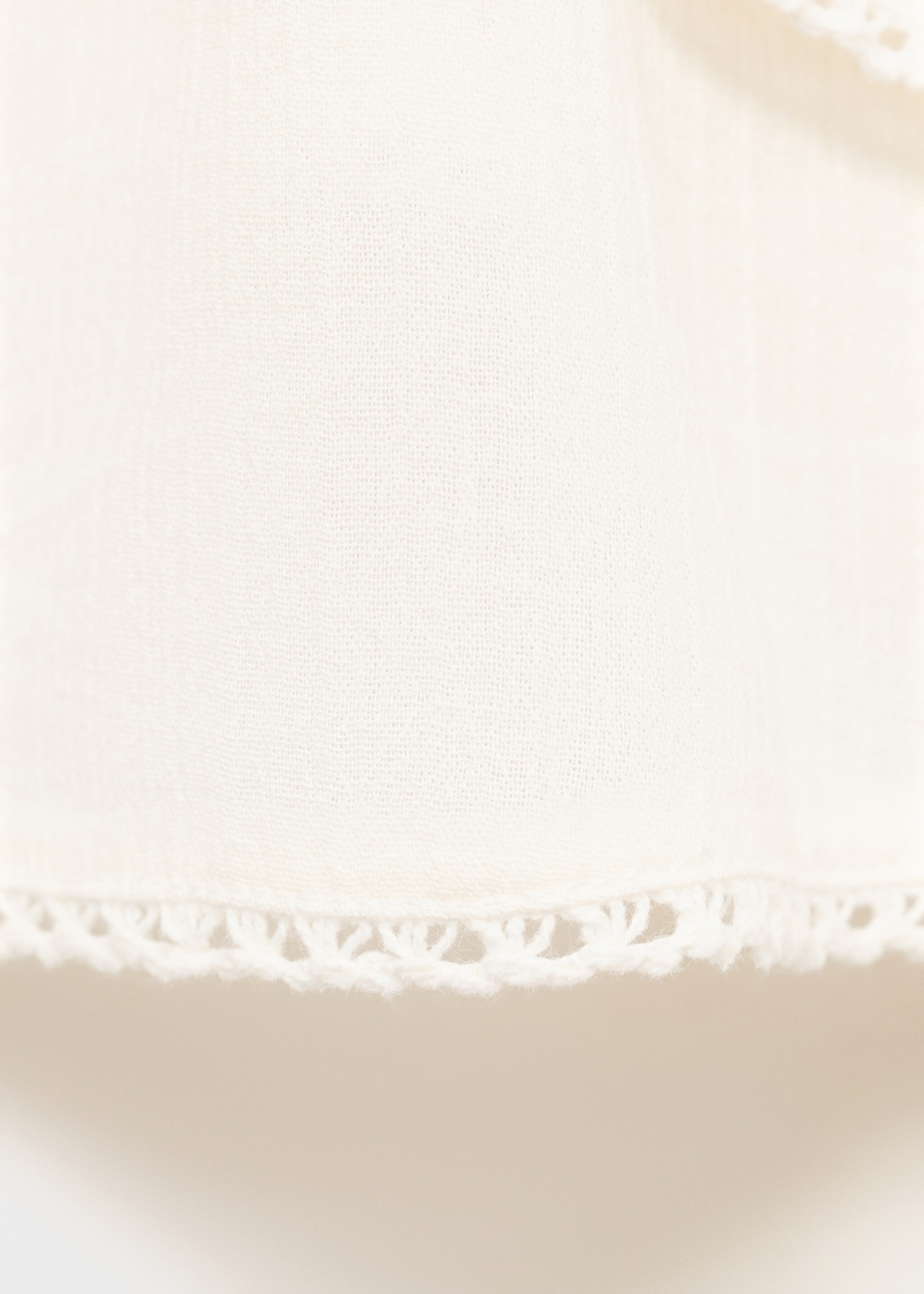 Top à volants détail dentelle - Détail de l'article 0