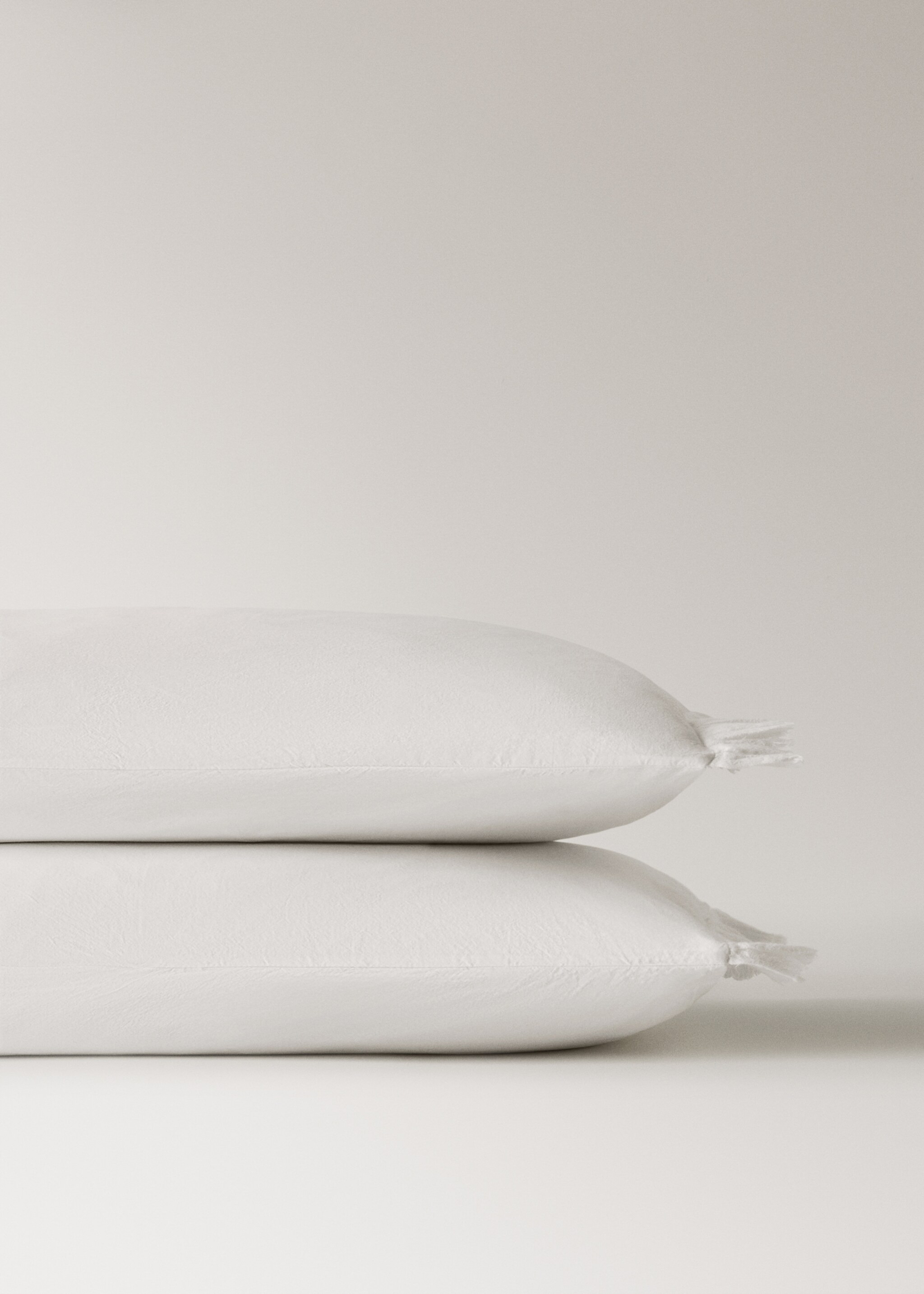 Two pillowcases cotton percale gauze frill 50x75 cm - Details of the article 1
