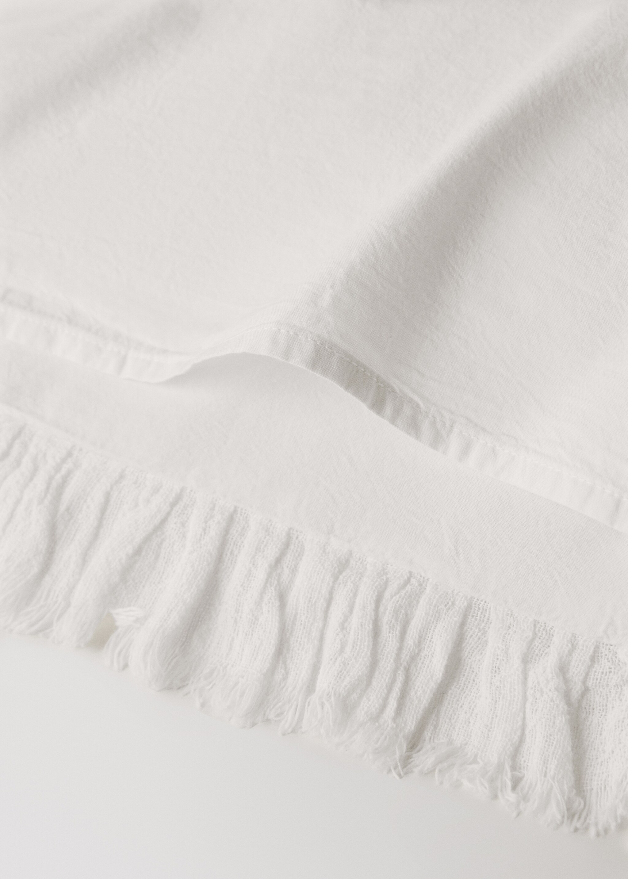 Two pillowcases cotton percale gauze frill 50x75 cm - Details of the article 3