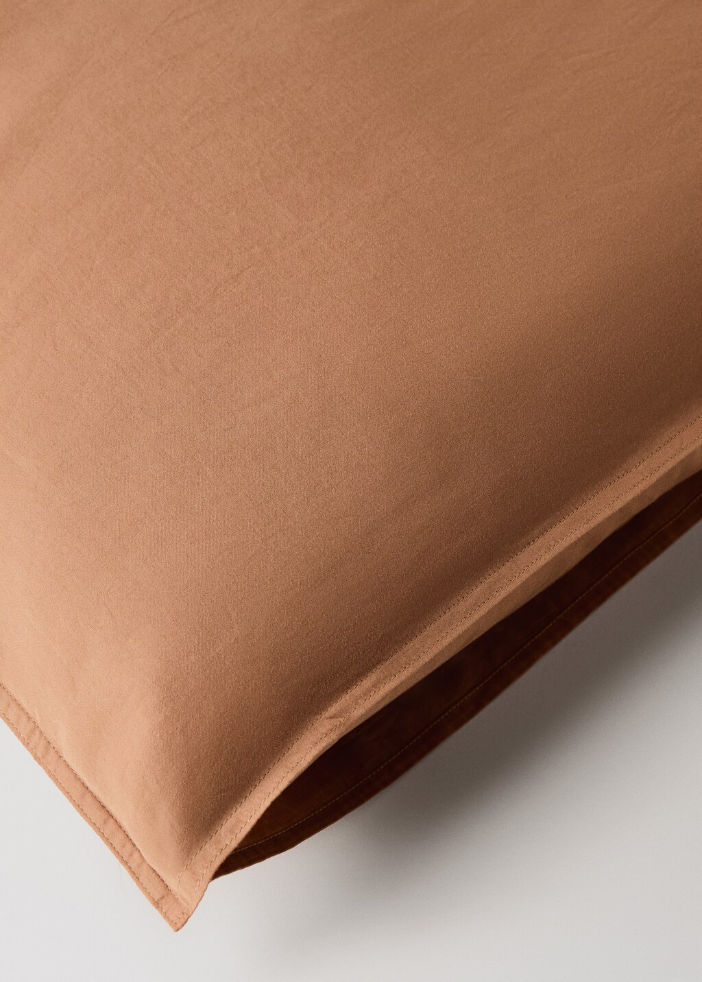 Two washed cotton satin pillowcases with double stitching 60x60 cm