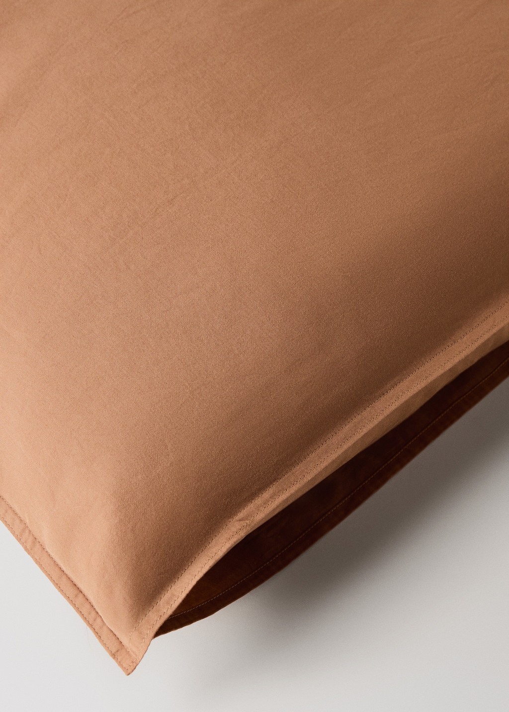 Two washed cotton satin pillowcases with double stitching 60x60 cm