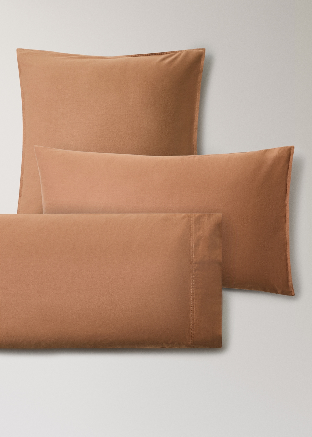 Two washed cotton satin pillowcases with double stitching 60x60 cm