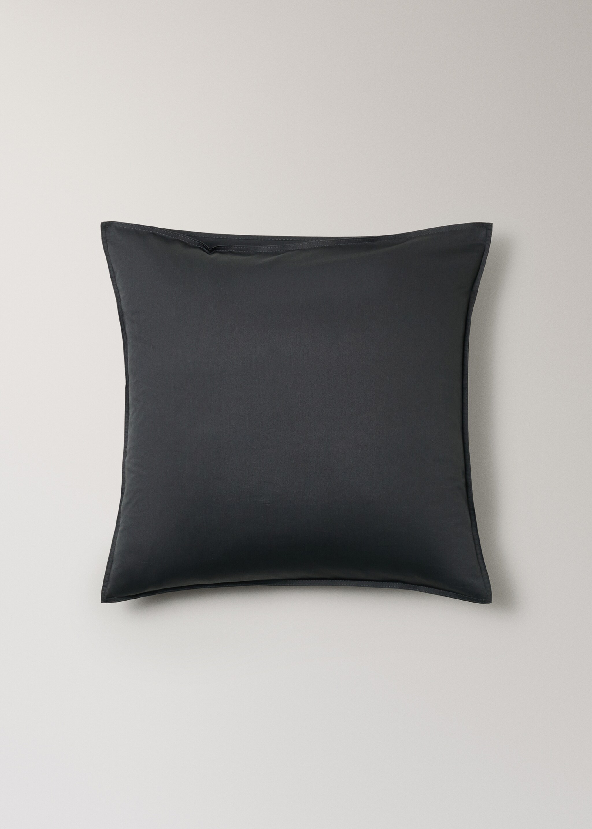 Two washed cotton satin pillowcases with double stitching 60x60 cm - Article without model, Charcoal. Ref: 17041536-00.