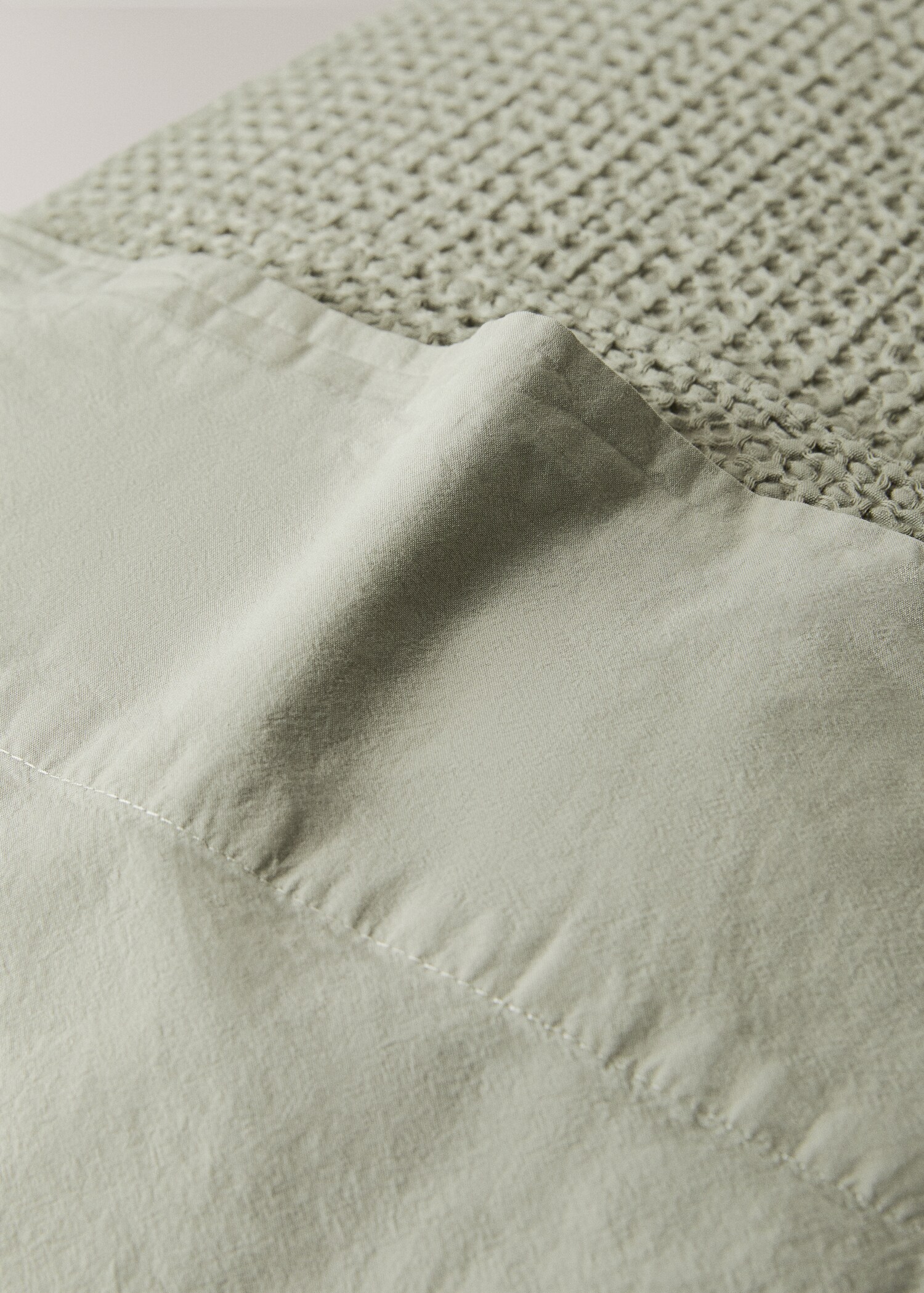 Cotton percale waffle pillowcase 45x110 cm - Details of the article 2