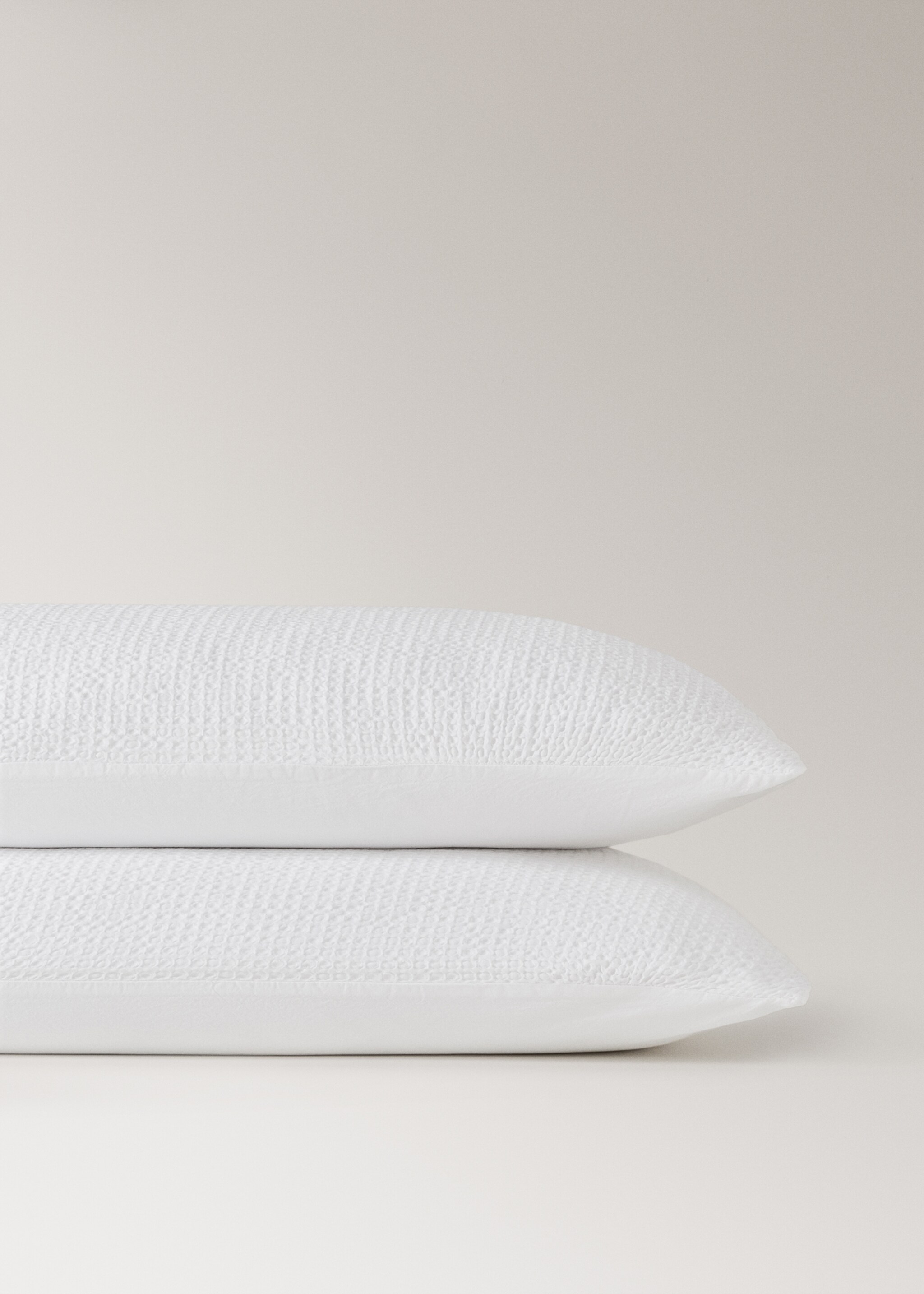 Two cotton waffle percale pillowcases 50x75 cm - Details of the article 1, White. Ref: 17041547-00.