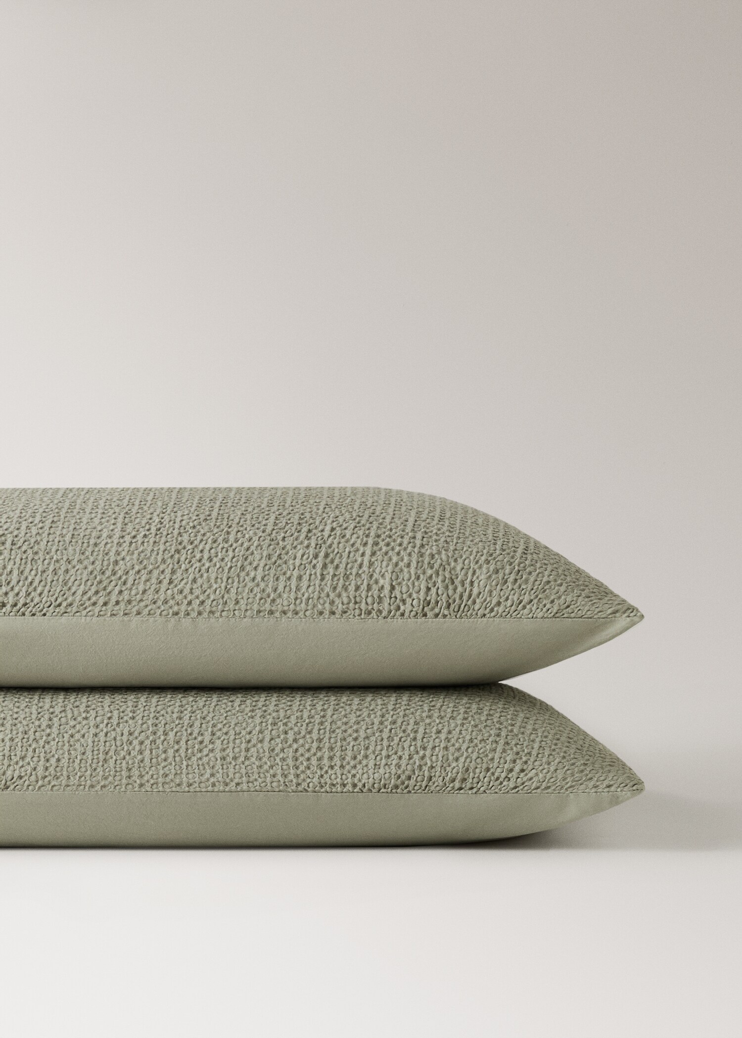 Two cotton waffle percale pillowcases 50x75 cm - Details of the article 1