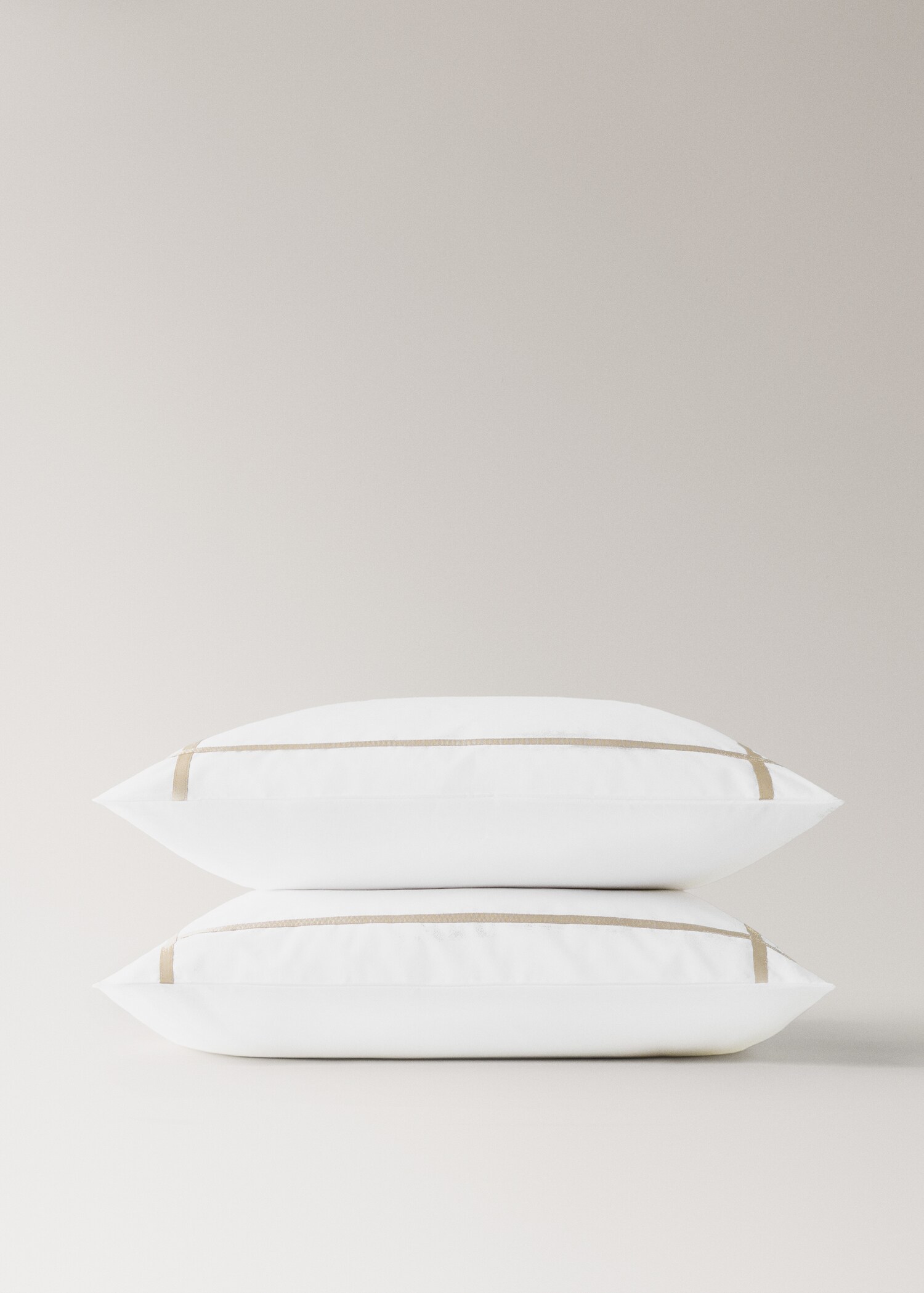 Set of pillow c ros - Details of the article 1