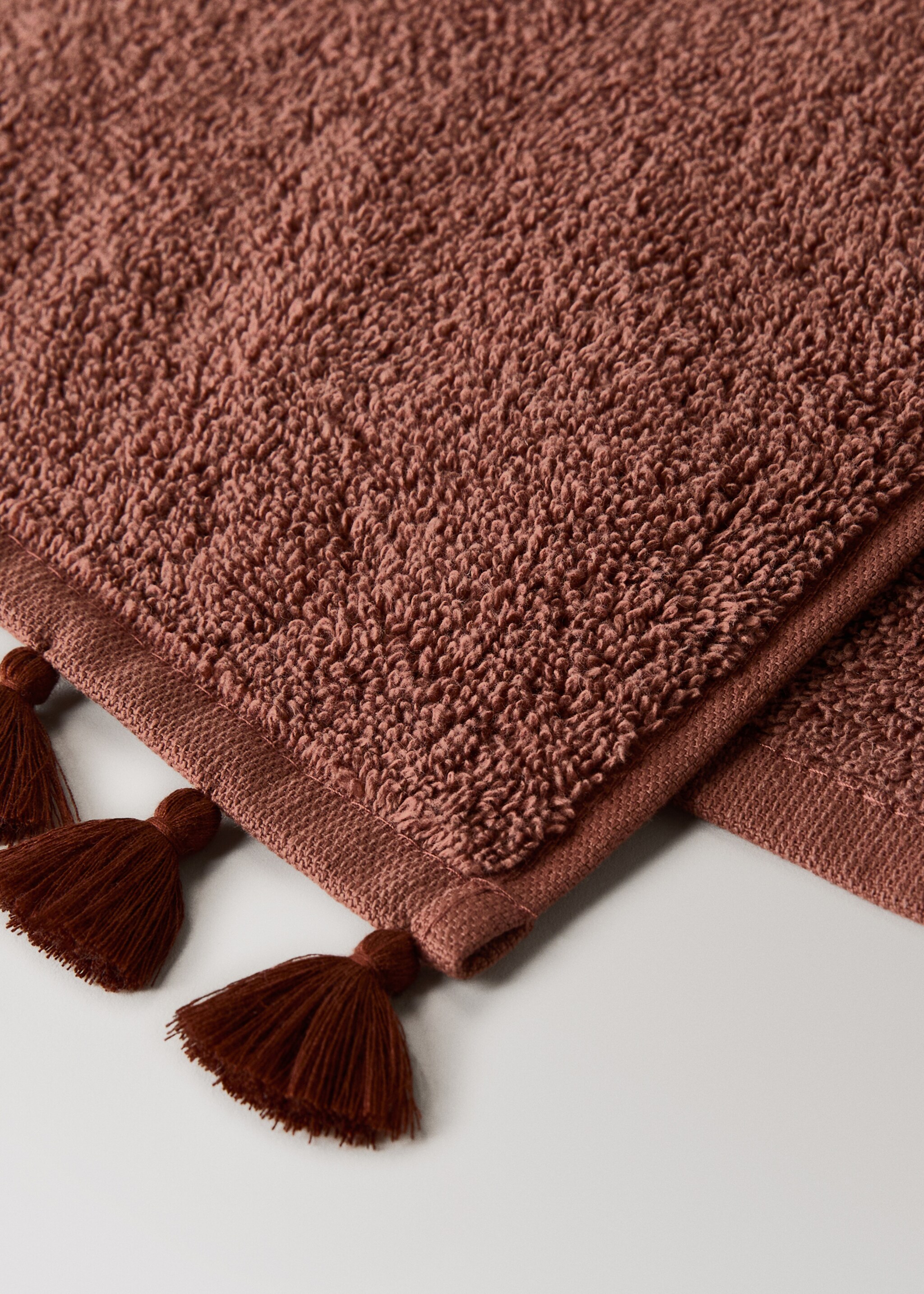 Pom-pom guest towel - Details of the article 1