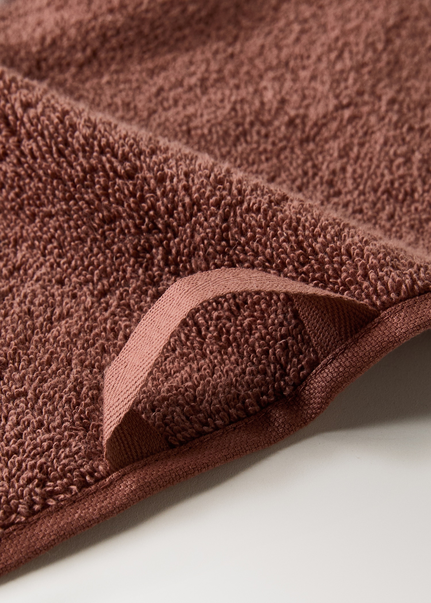 Pom-pom guest towel - Details of the article 2