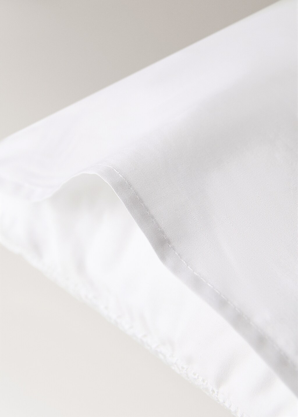 Children's cotton cushion cover with embroidered details 20x30 cm