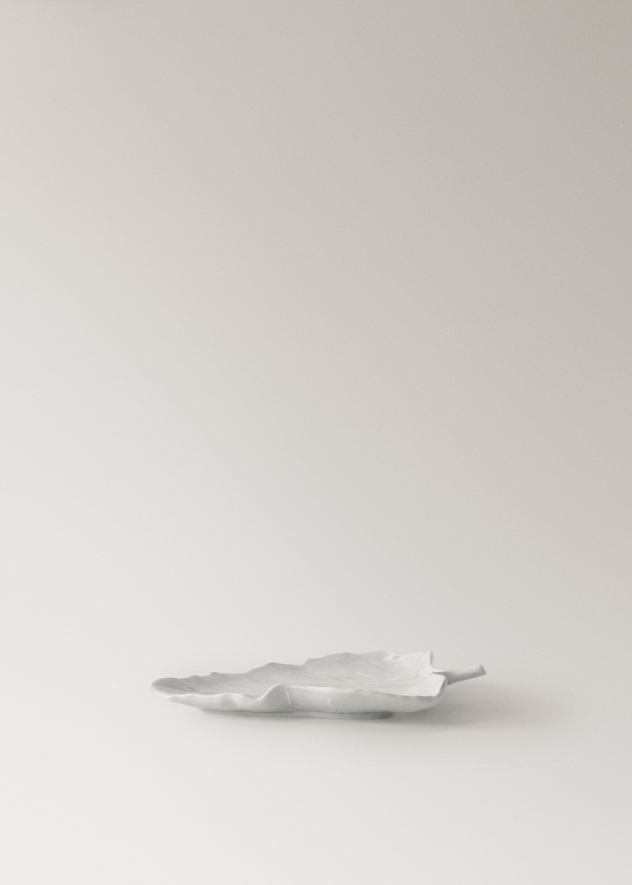 Earthenware fountain leaf design small size - Article without model