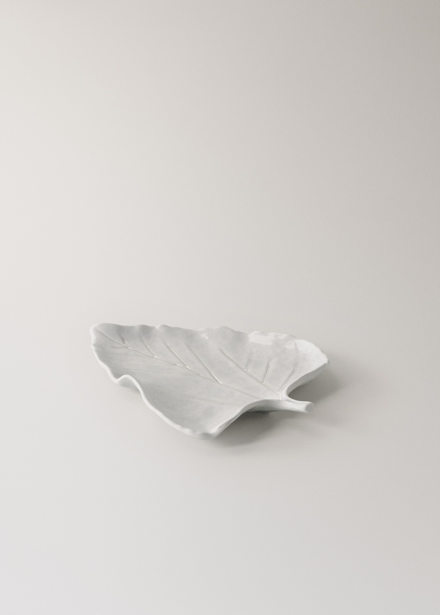 Earthenware fountain leaf design small size - Details of the article 1