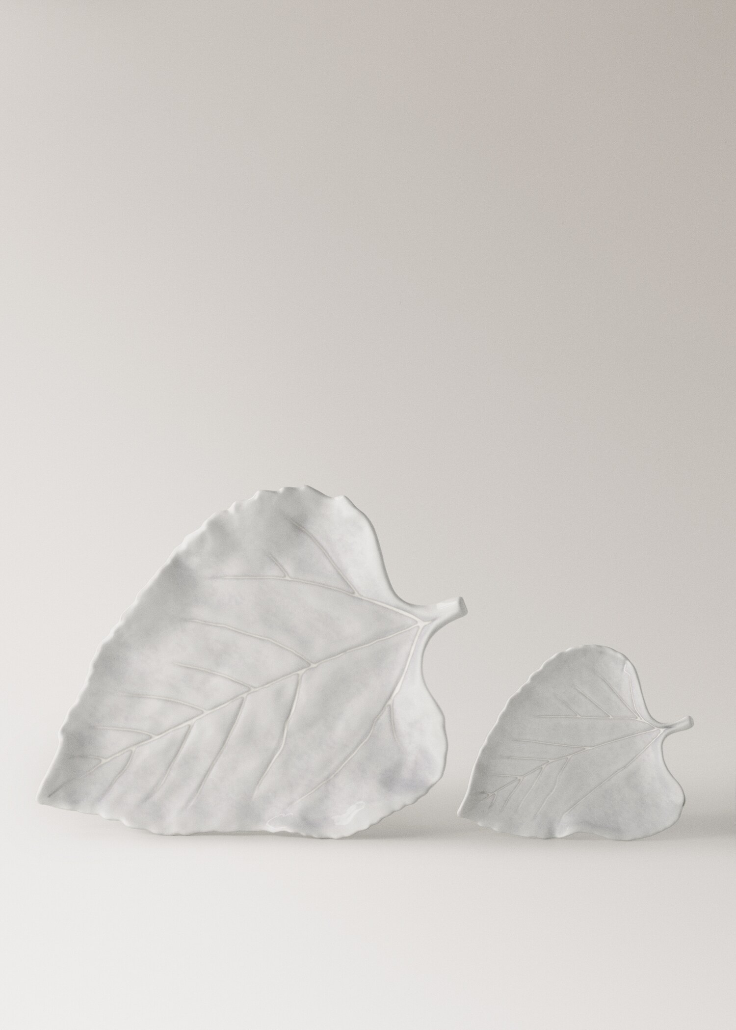 Earthenware fountain leaf design small size - Details of the article 3