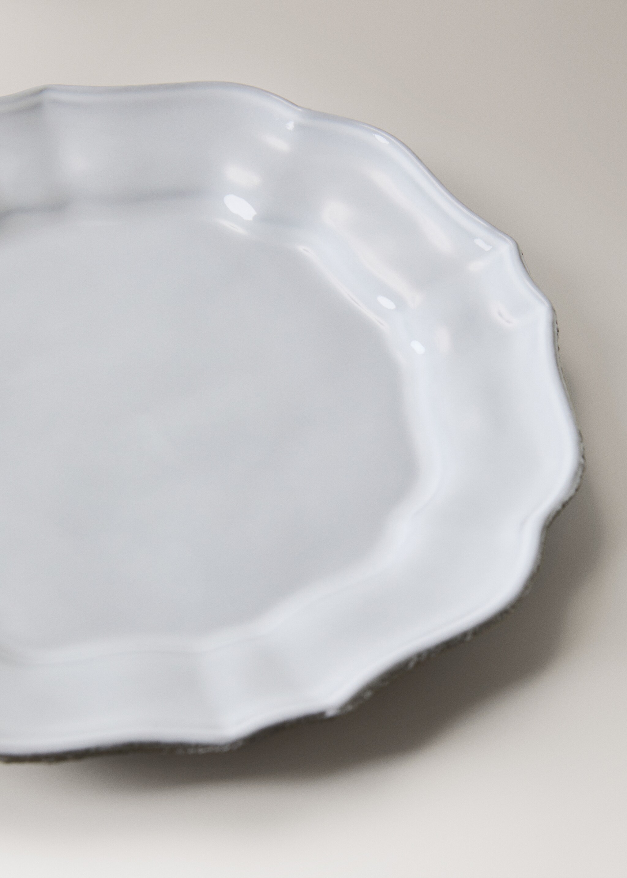 Recycled stoneware dessert plate - Details of the article 1, Light/Pastel Grey. Ref: 17042035-00.