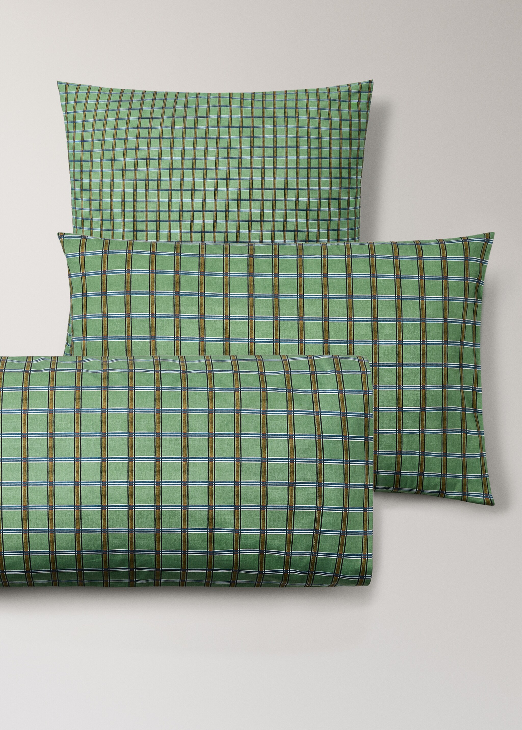 Percale cotton pillowcase with check print 60x60 cm - Details of the article 3, Green. Ref: 17042039-00.