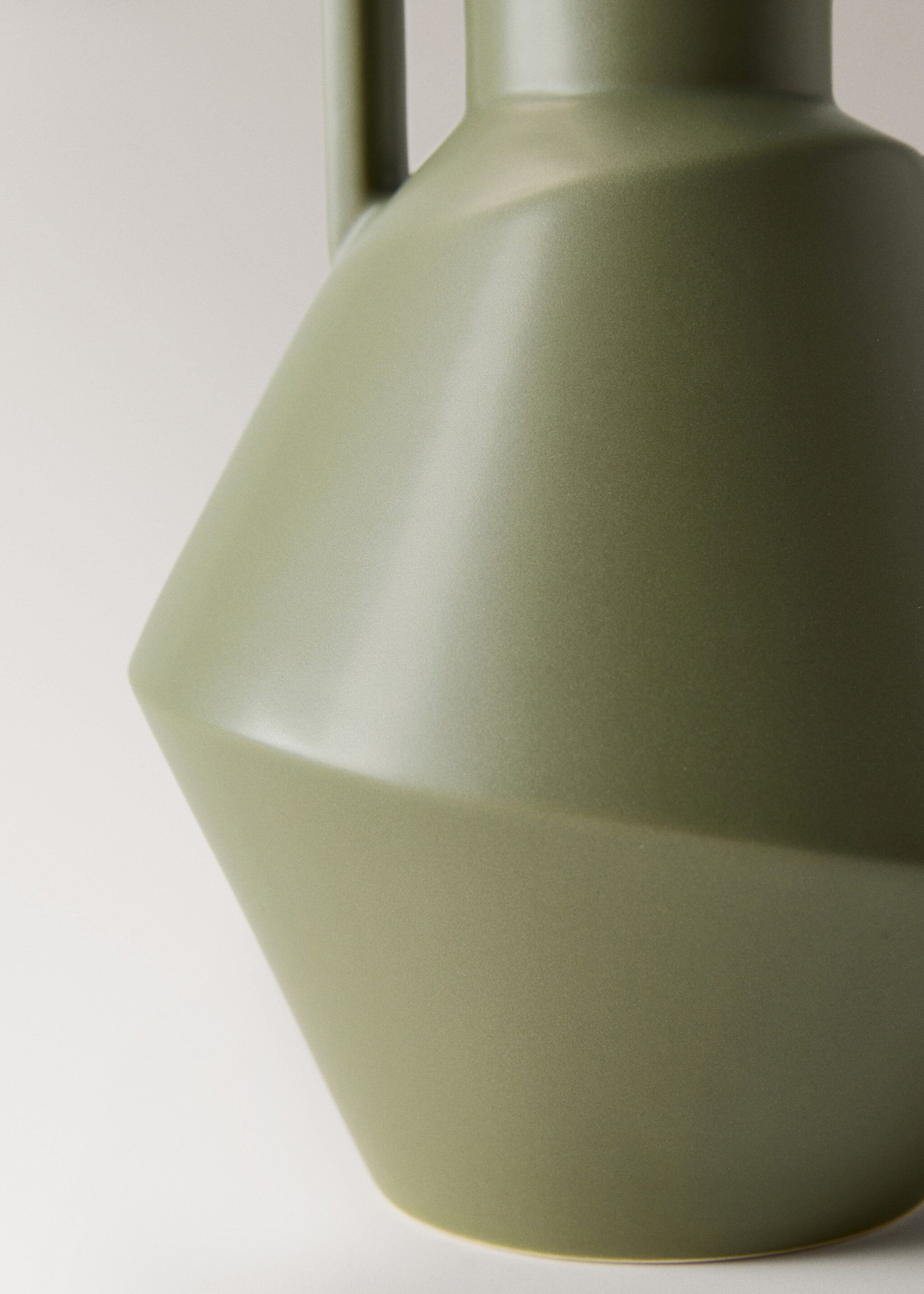 Earthenware vase with handle - Details of the article 1, Green. Ref: 17042040-00.