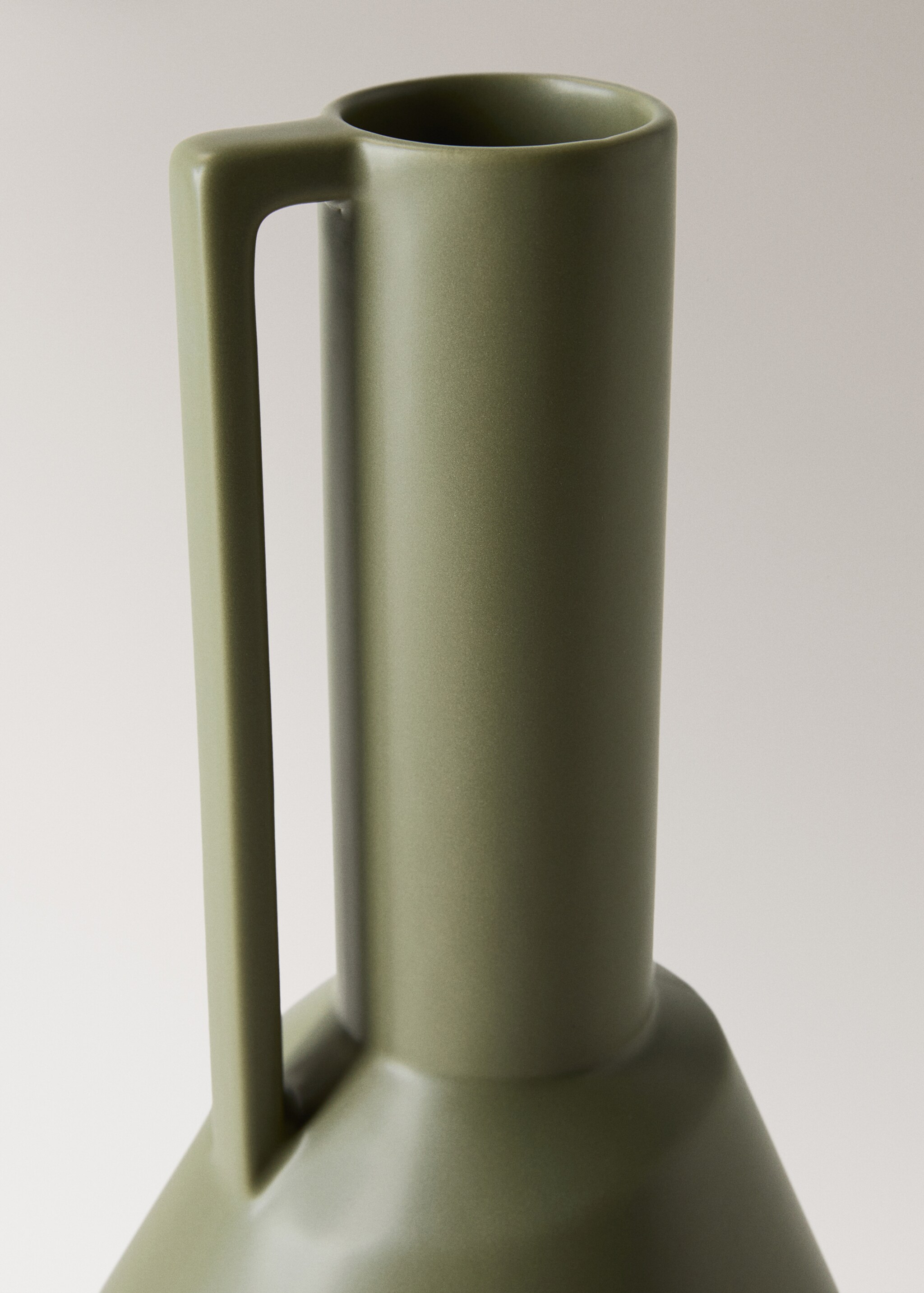 Earthenware vase with handle - Details of the article 2, Green. Ref: 17042040-00.