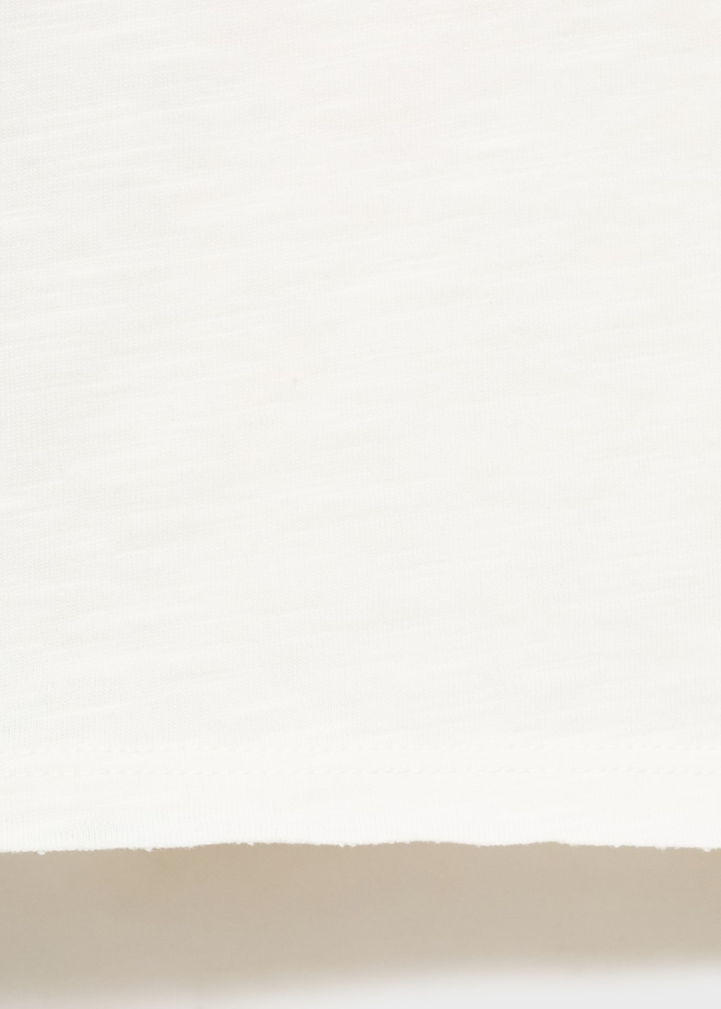 T-shirt with mother-of-pearl button detail