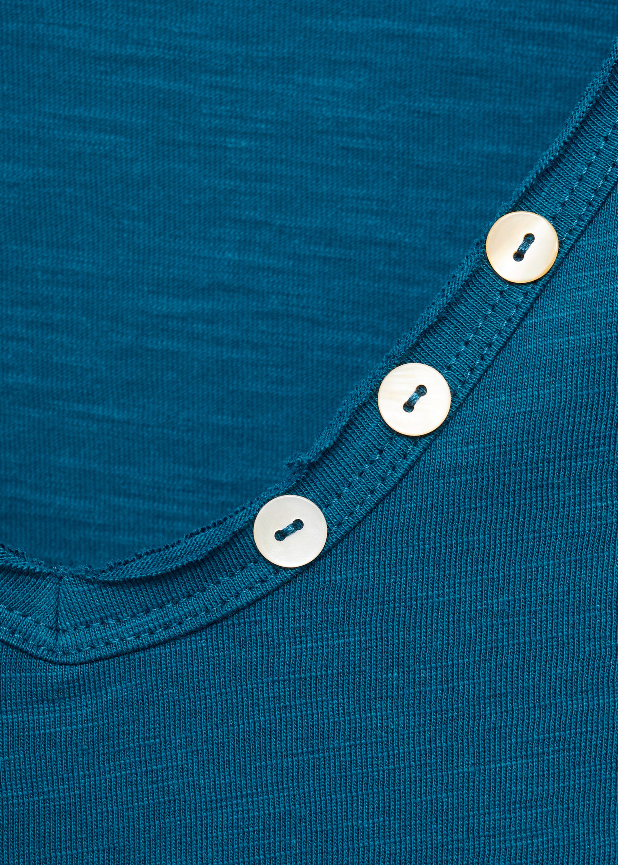 T-shirt dettaglio bottoni madreperla - Dettaglio dell'articolo 8