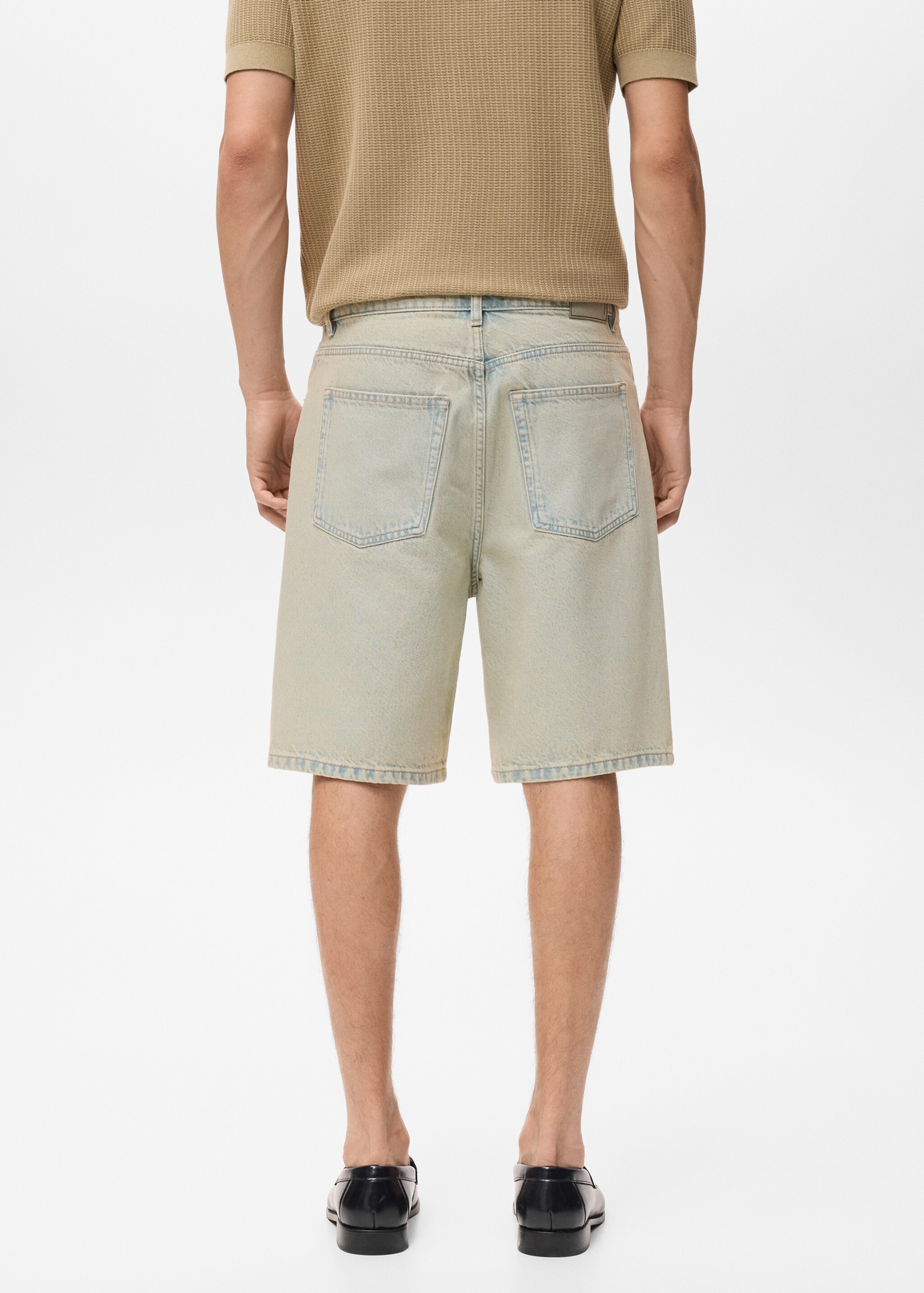 Bermudas onda - Reverso del artículo