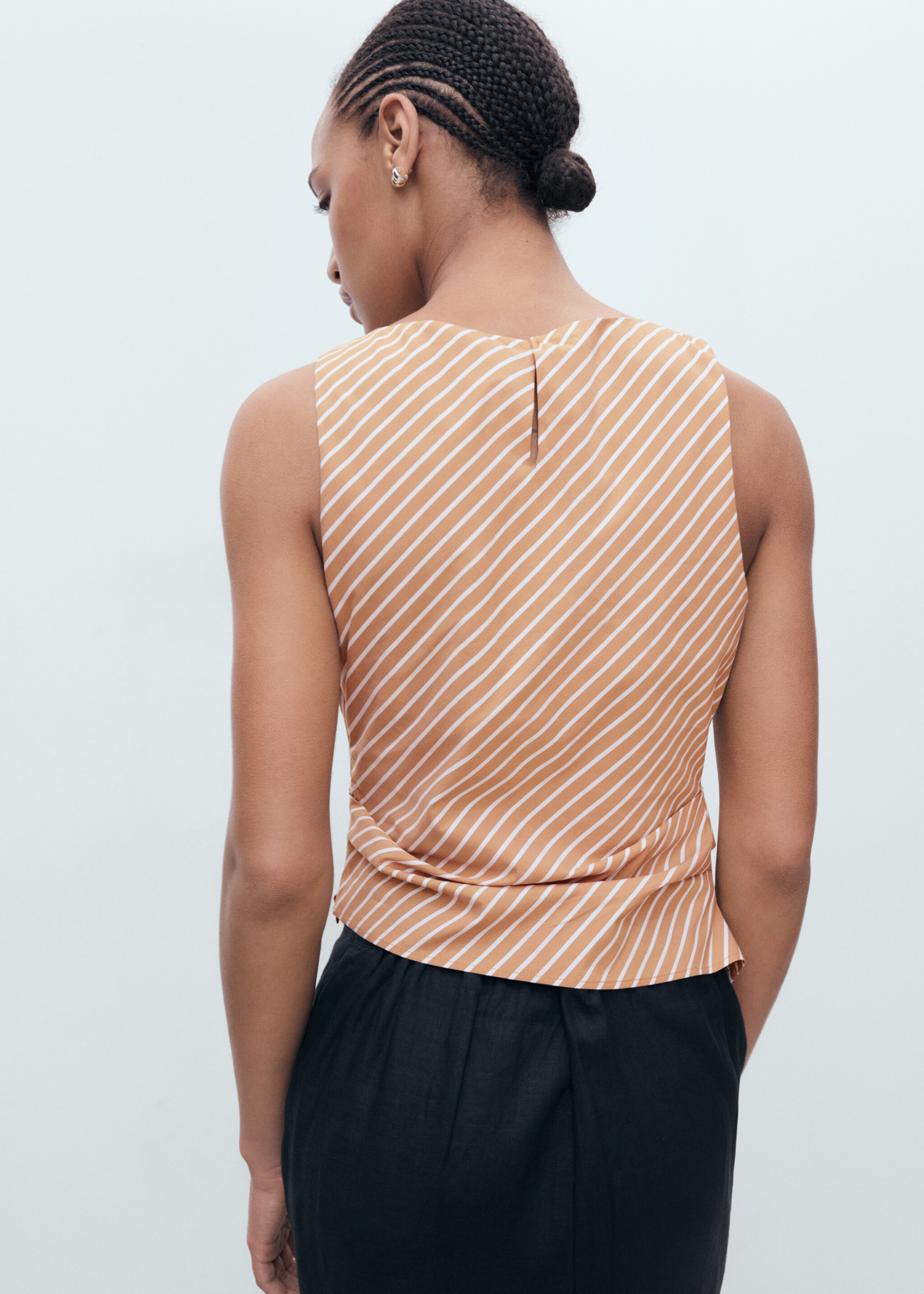 Asymmetrical striped cotton top - Reverse of the article