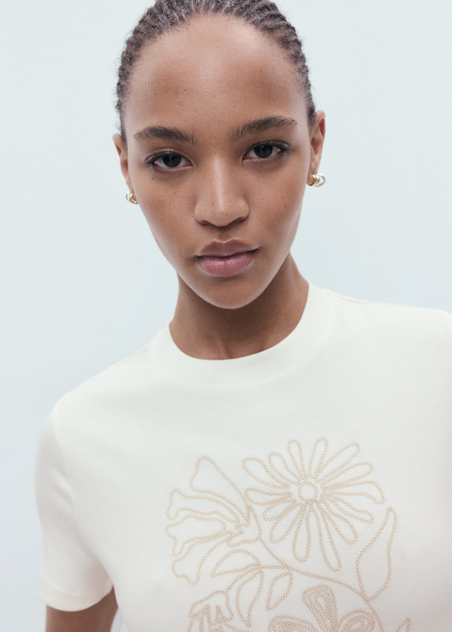 Floral embroidered cotton t-shirt - Details of the article 1