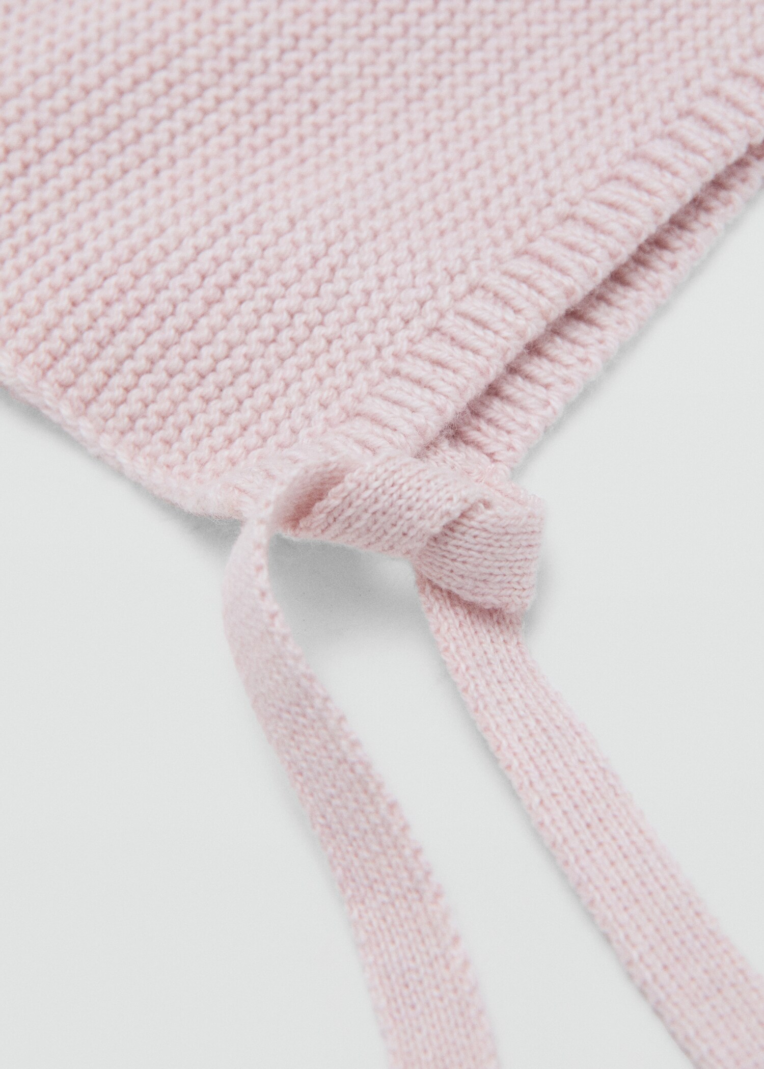 Knitted bonnet - Medium plane