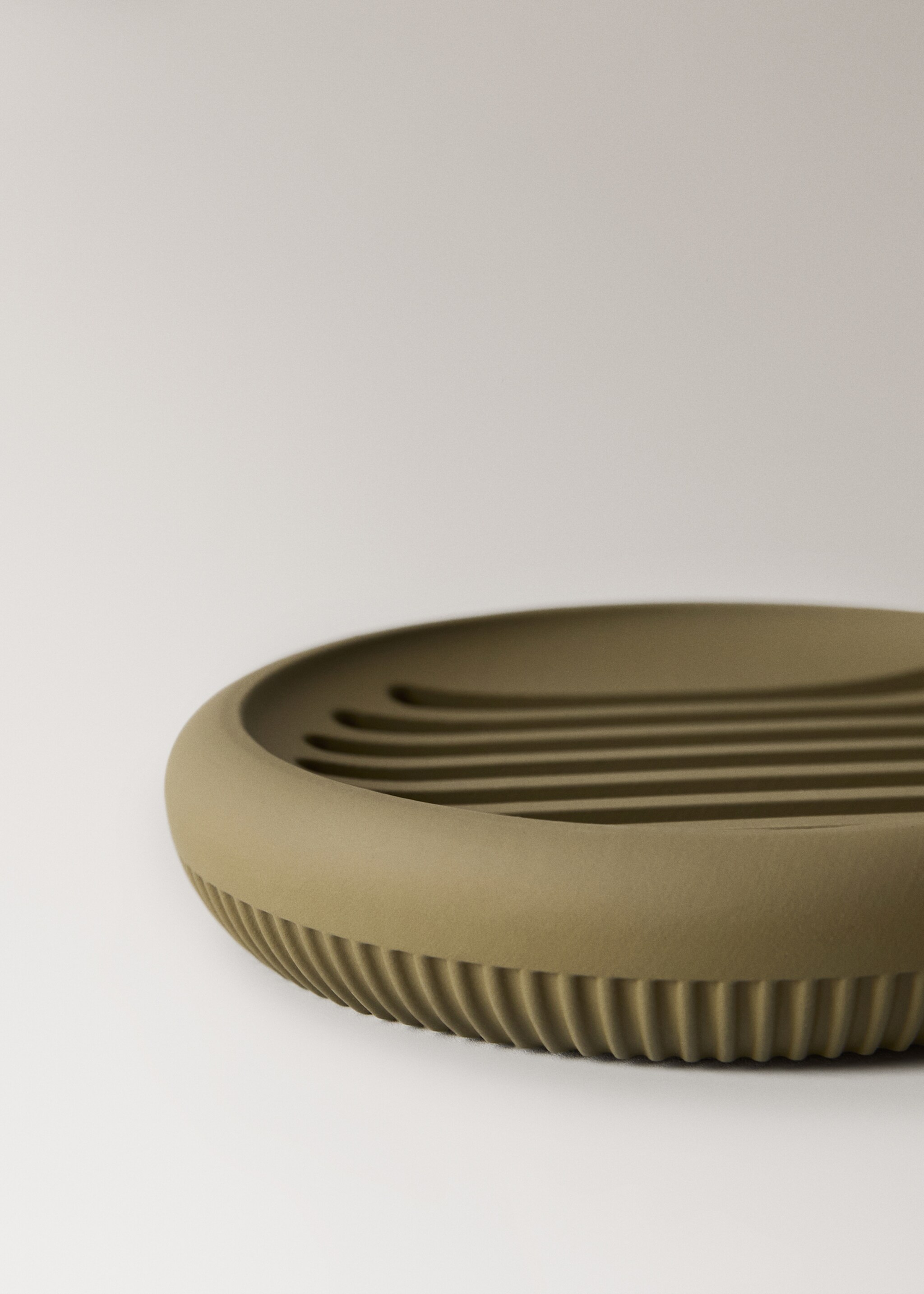Resin soap dish - Details of the article 1, Olive Green. Ref: 17042922-00.