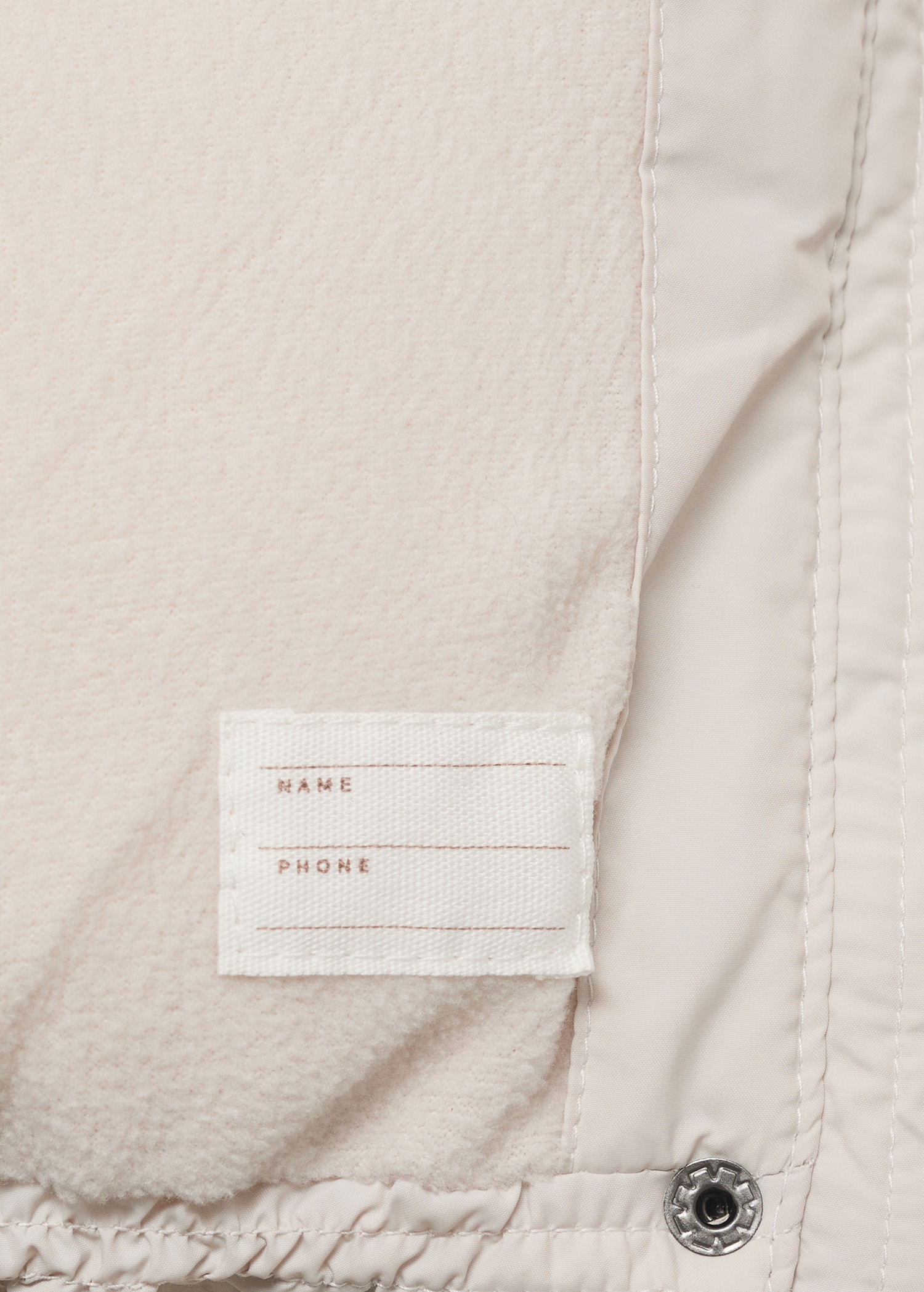 Hood quilted coat - Details of the article 0