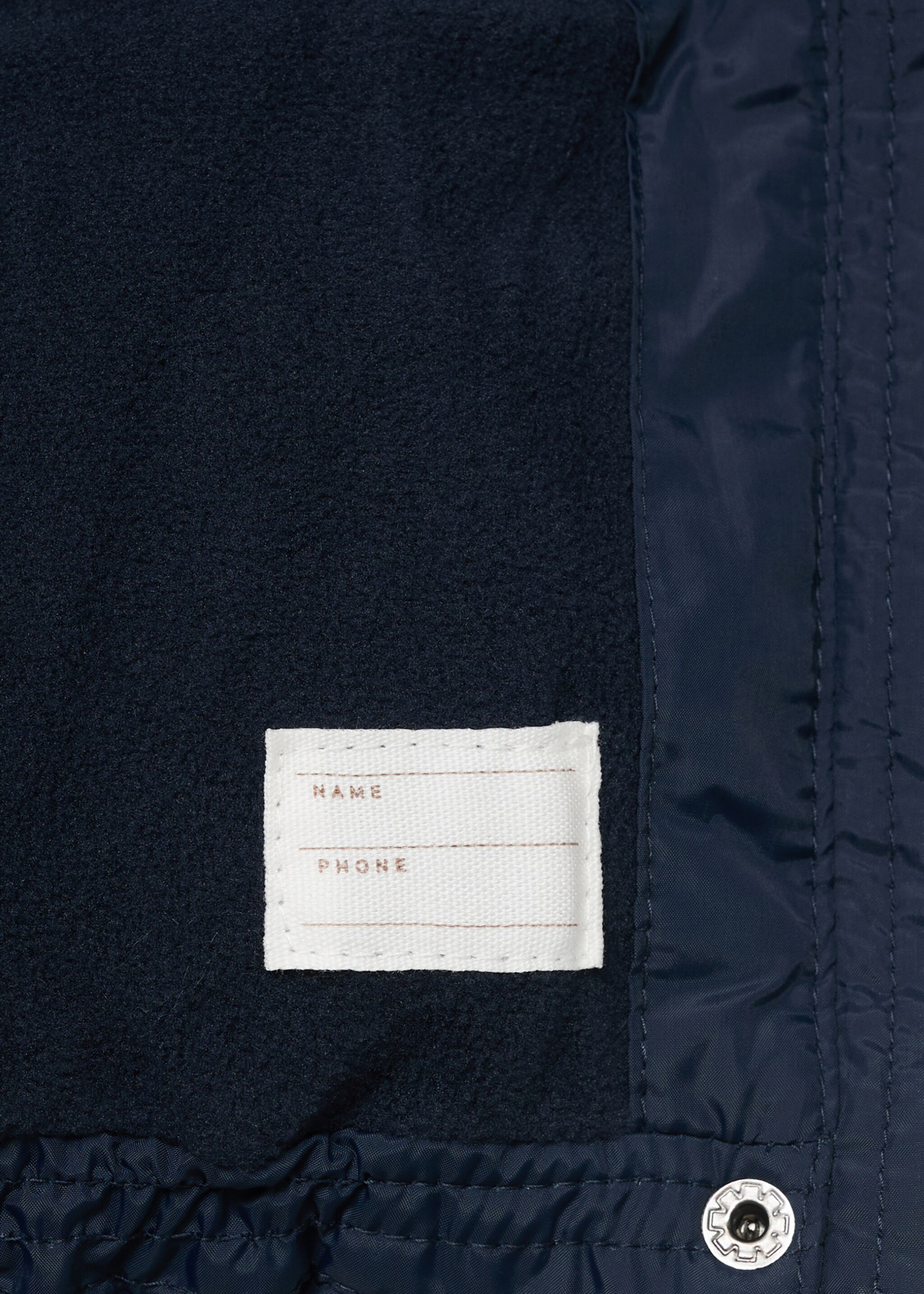 Hood quilted coat - Details of the article 0