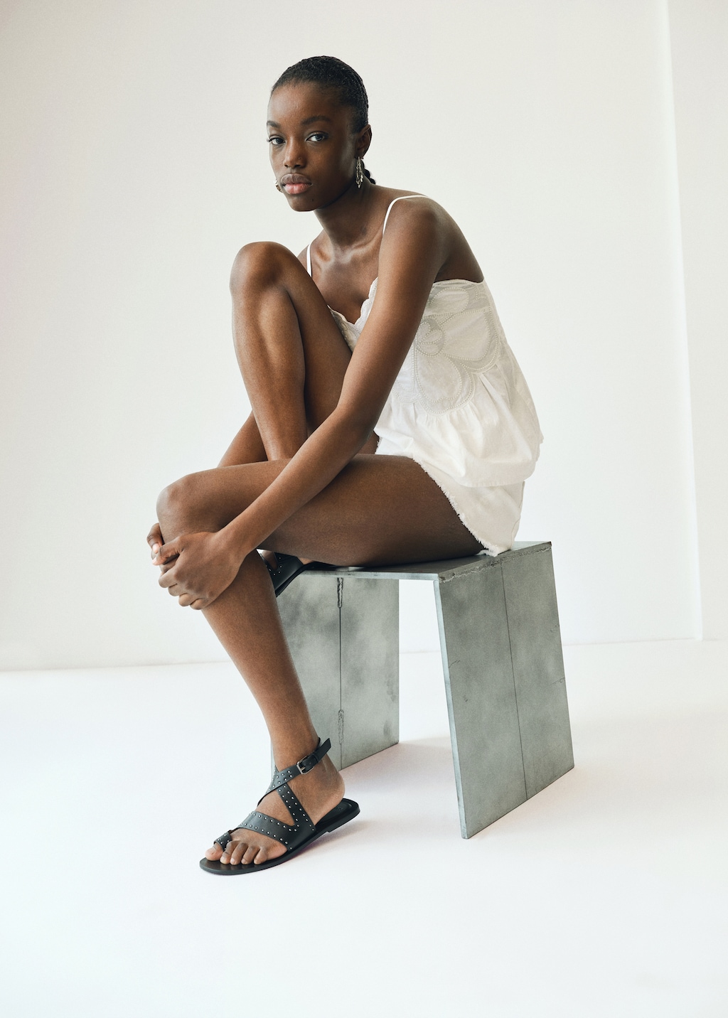 Embroidered flower top - Teen | MANGO USA