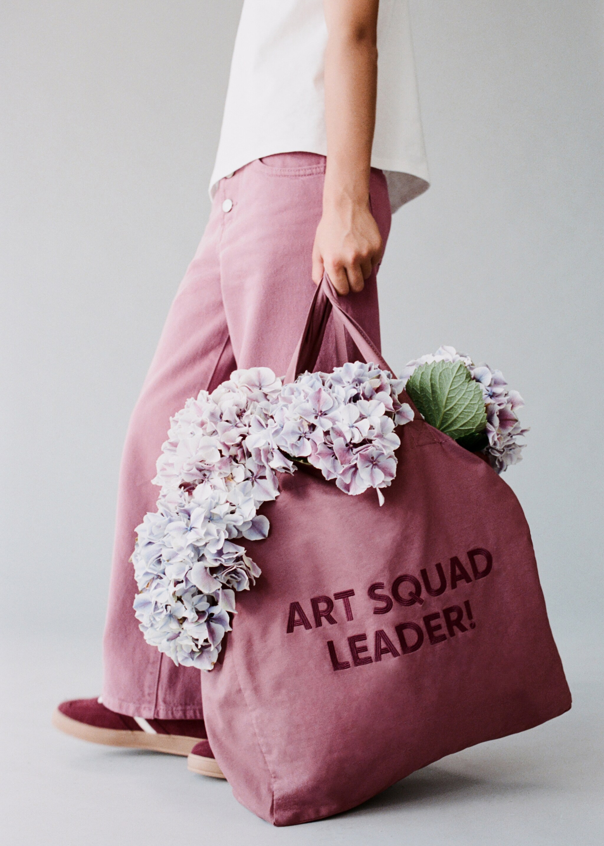 Embroidered tote bag - Details of the article 5
