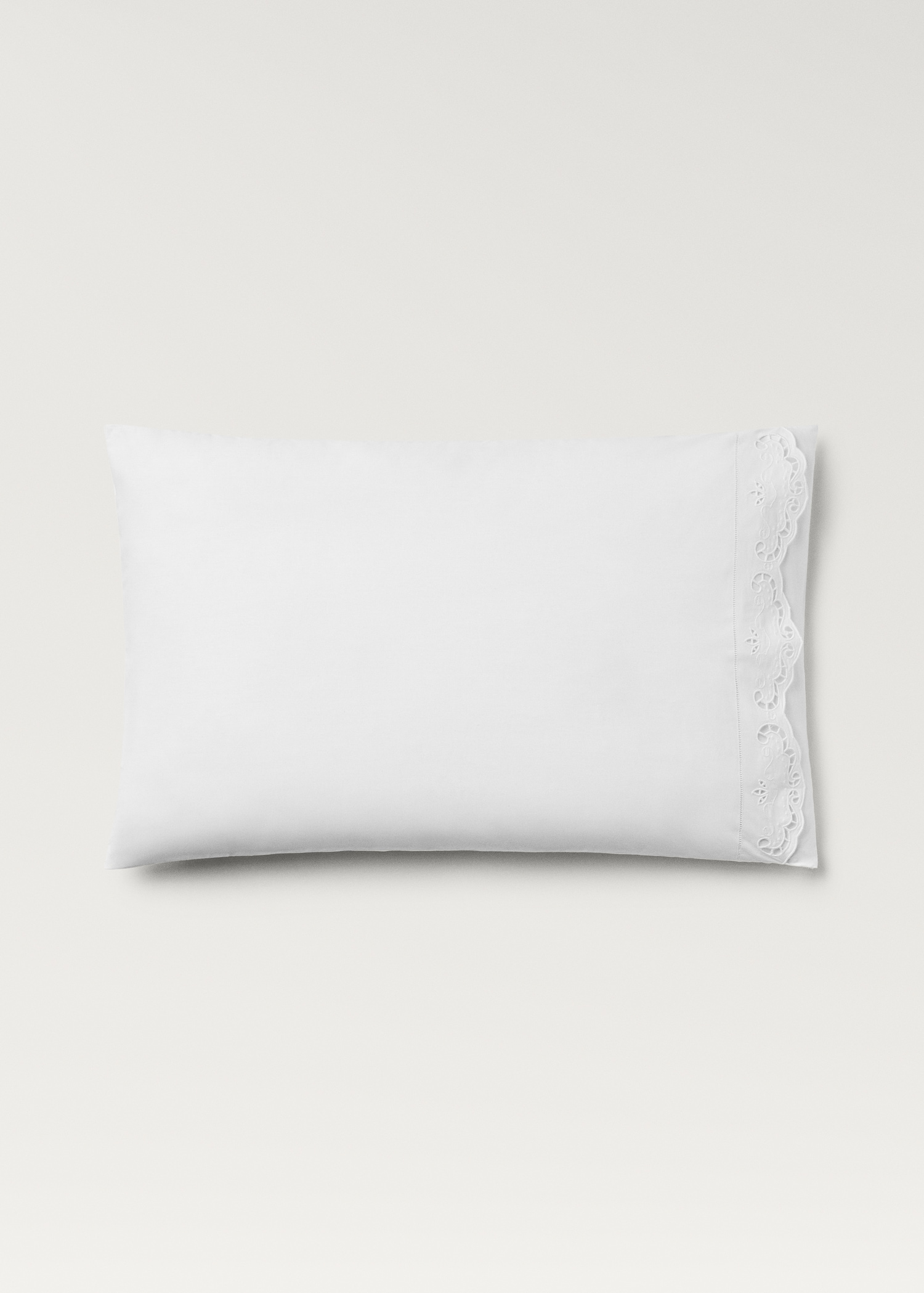 Two embroidered cotton pillowcases with openwork embroidery 50x75 cm - Article without model