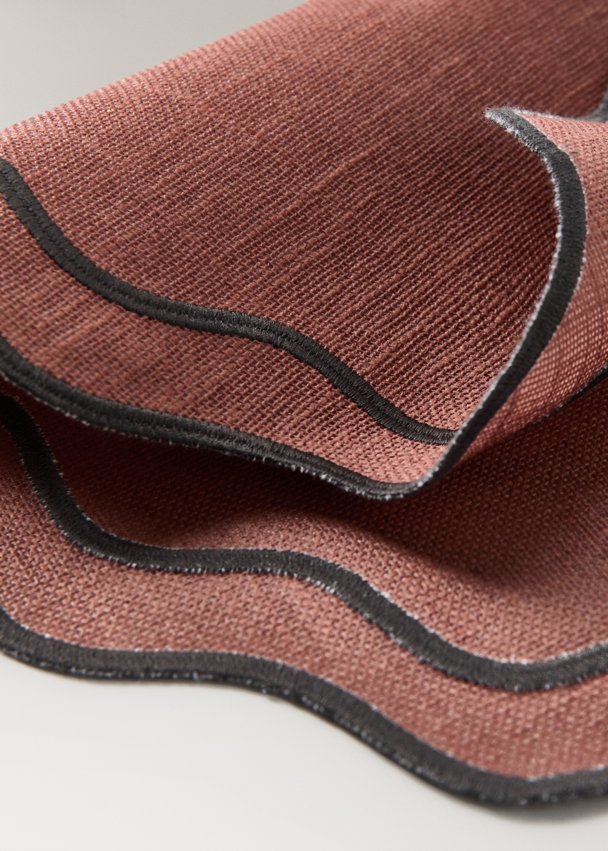 Resin cotton tablecloth waves - Details of the article 2, Burnt Orange. Ref: 17043321-00.