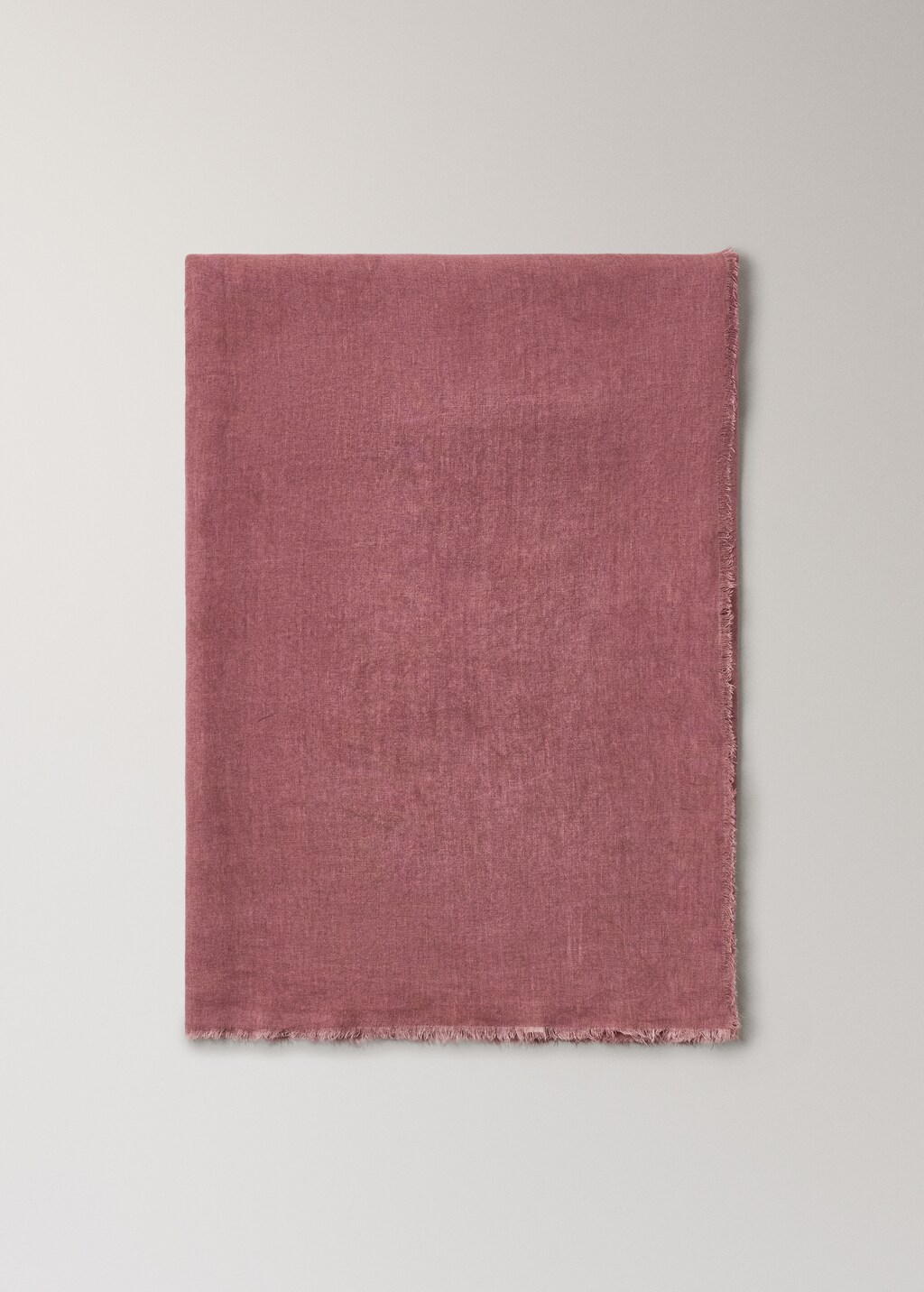 Linen tablecloth with frayed edge for 6-8 diners