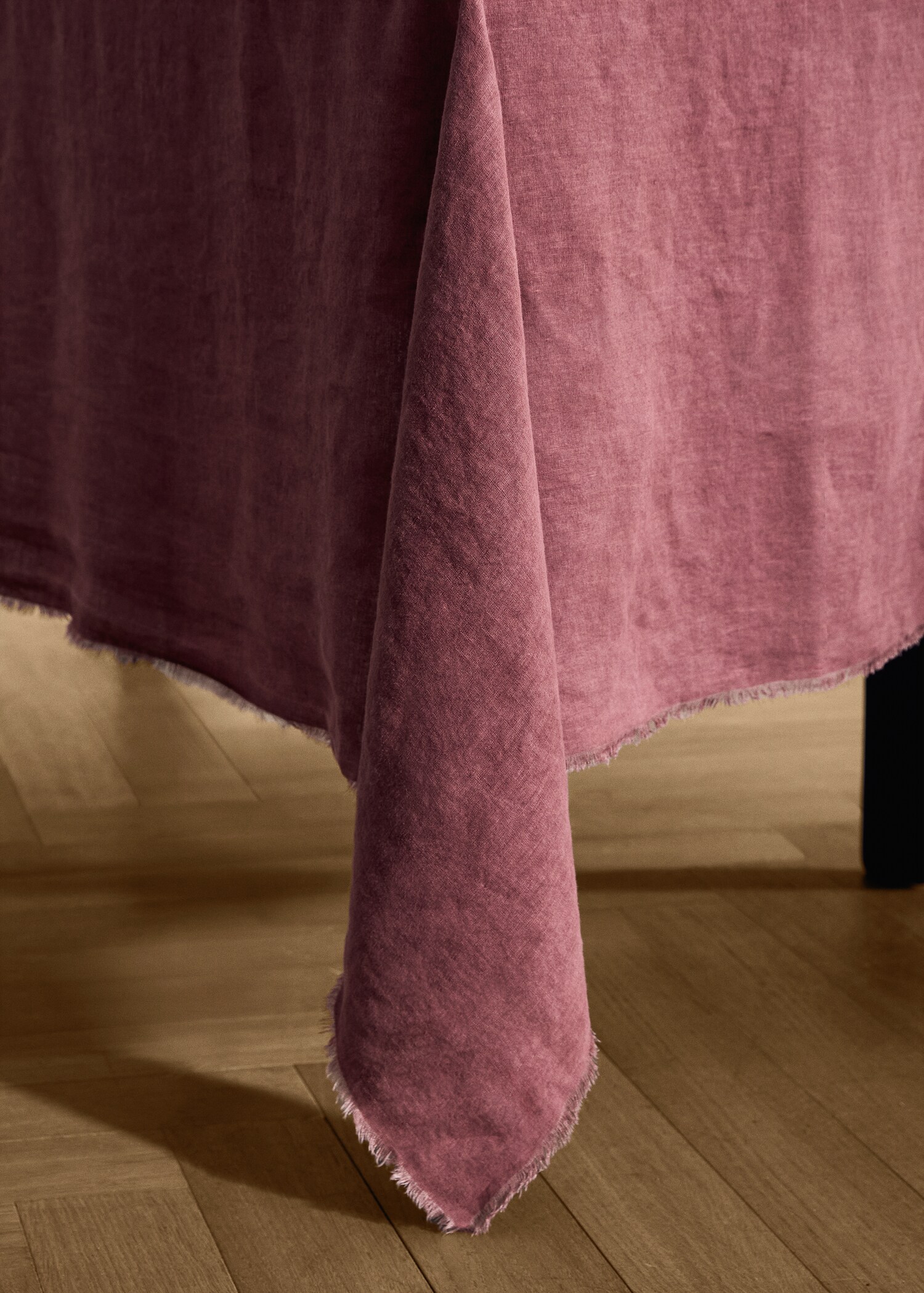 Nappe en lin fini effiloché pour 6 à 8 convives - Détail de l'article 8