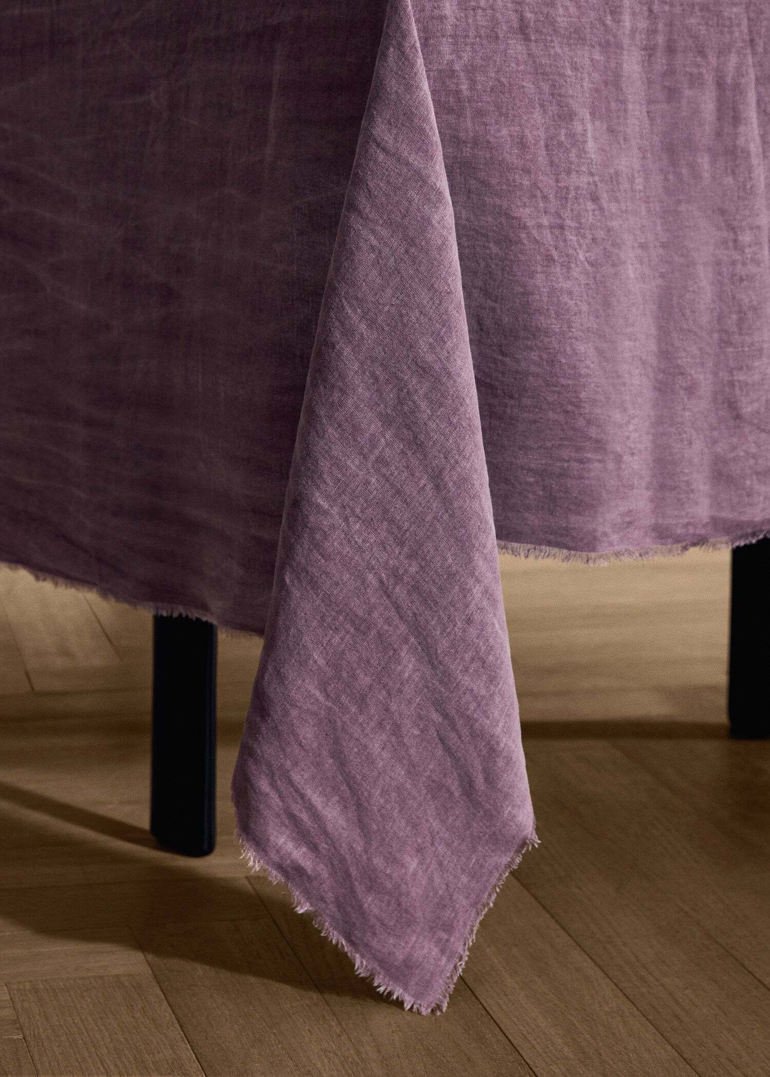 Nappe en lin fini effiloché pour 6 à 8 convives - Détail de l'article 8