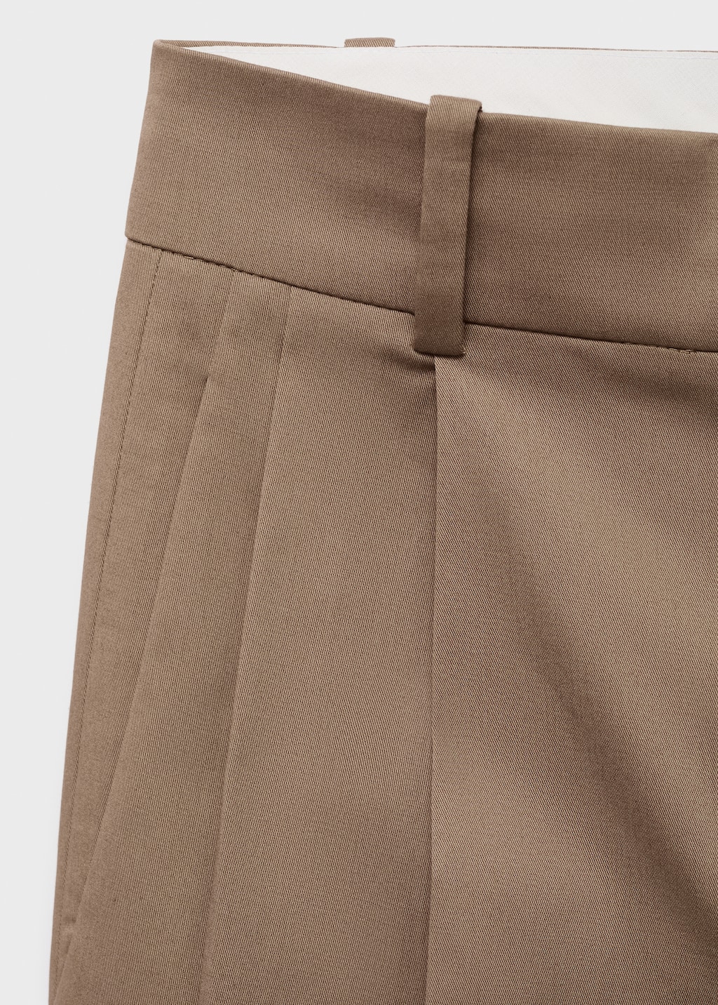 Straight cotton pants with pleats